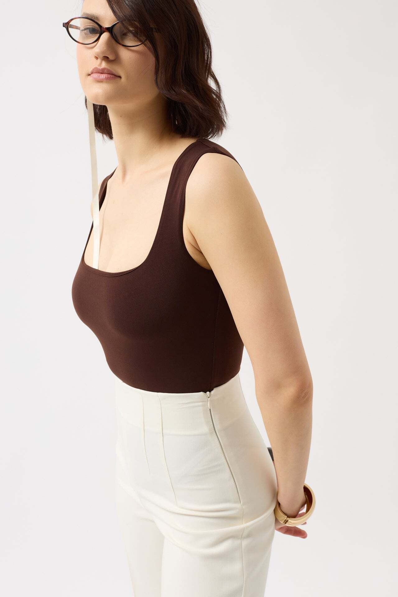 Kare Yaka Kalın Askılı Kahverengi Bodysuit