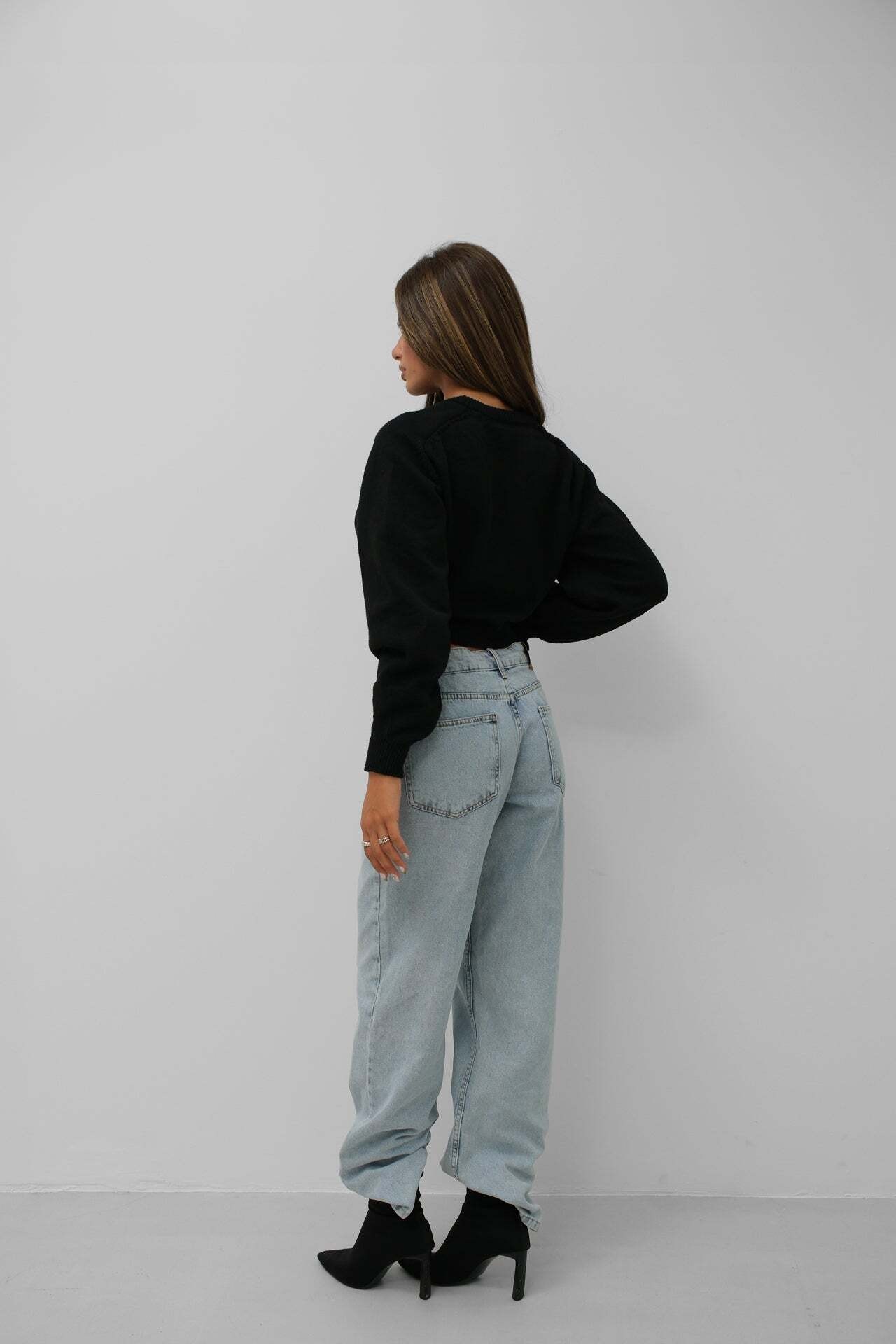 Reglan Kol Crop Siyah Triko Kazak