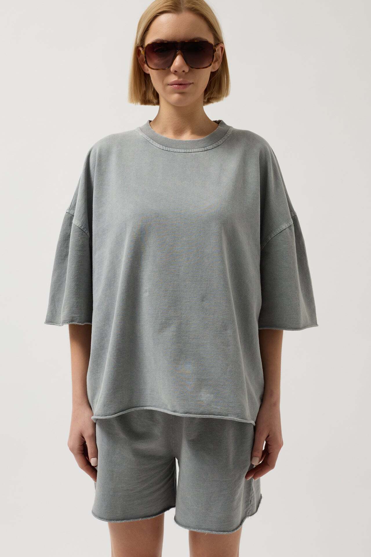 Oversize Lazer Kesim Bisiklet Yaka Gri T-Shirt