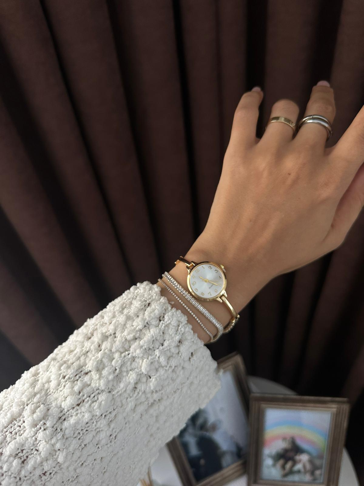 Vanessa Model Saat Ve Bileklik Seti 