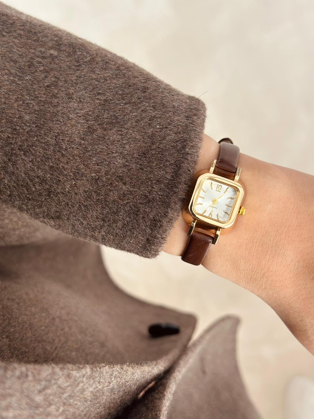 Lindy Model - Koyu Kahverengi