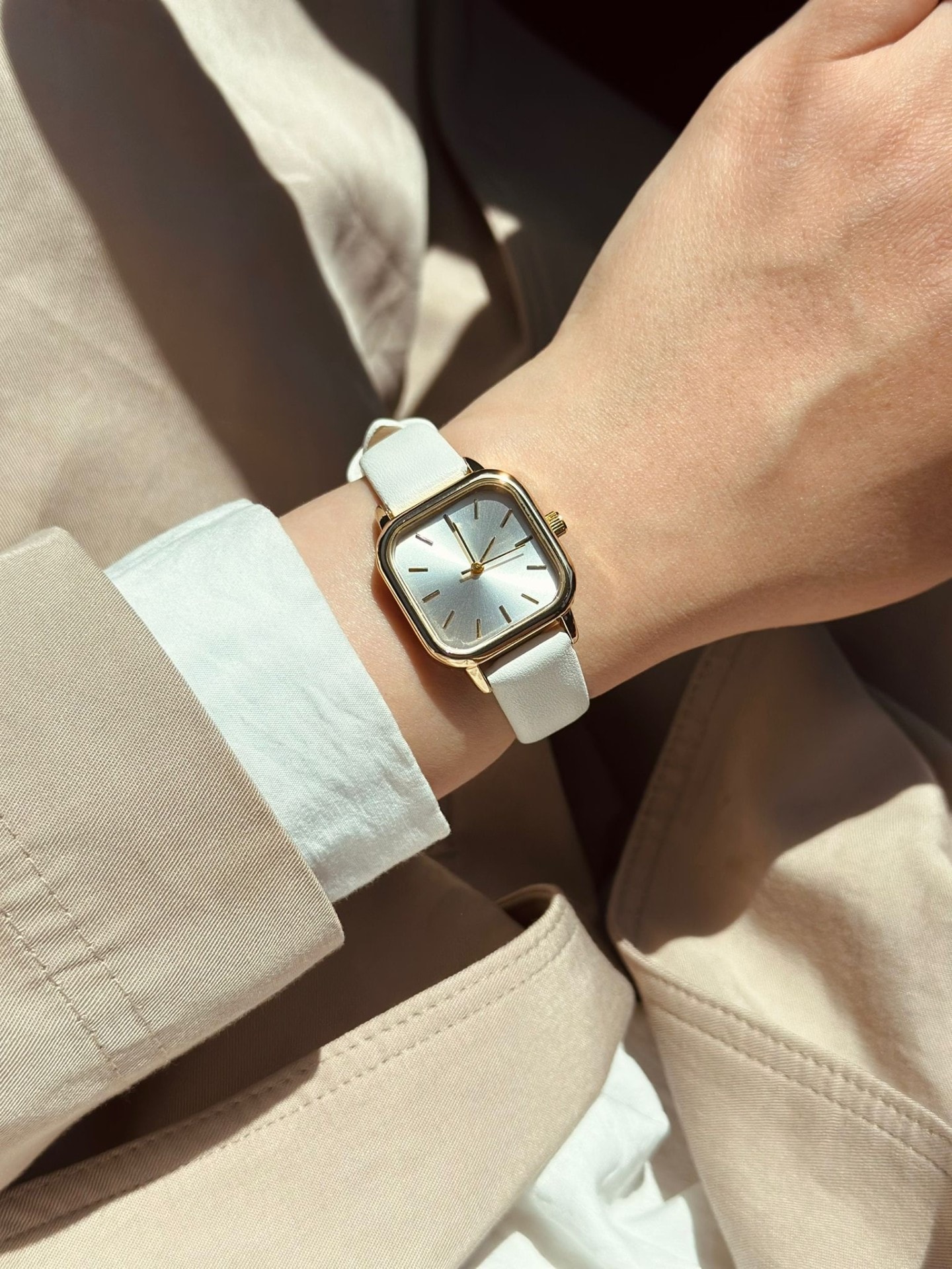 MİRA Beyaz Kordon Saat Modelimiz