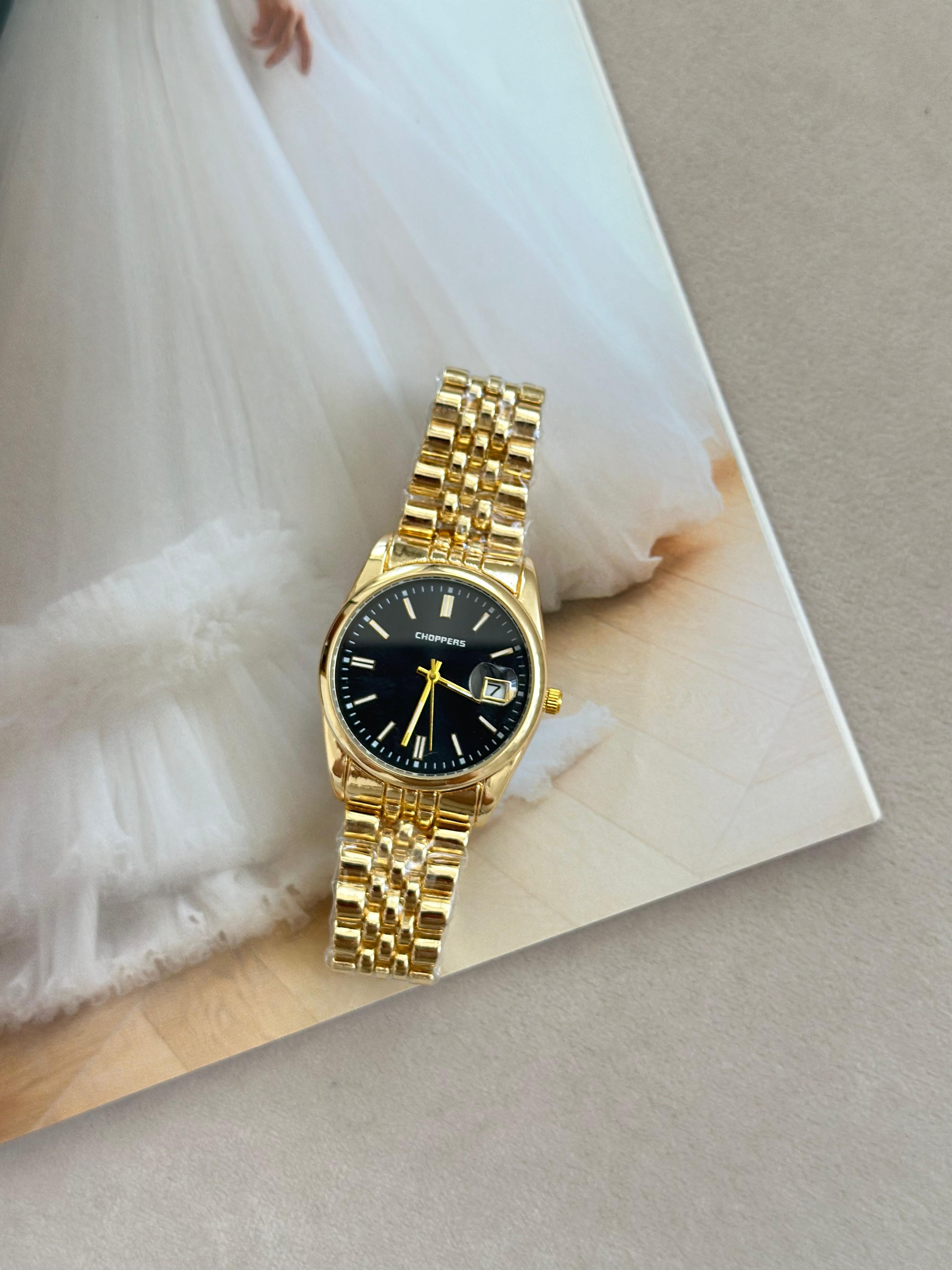 Gold-Siyah