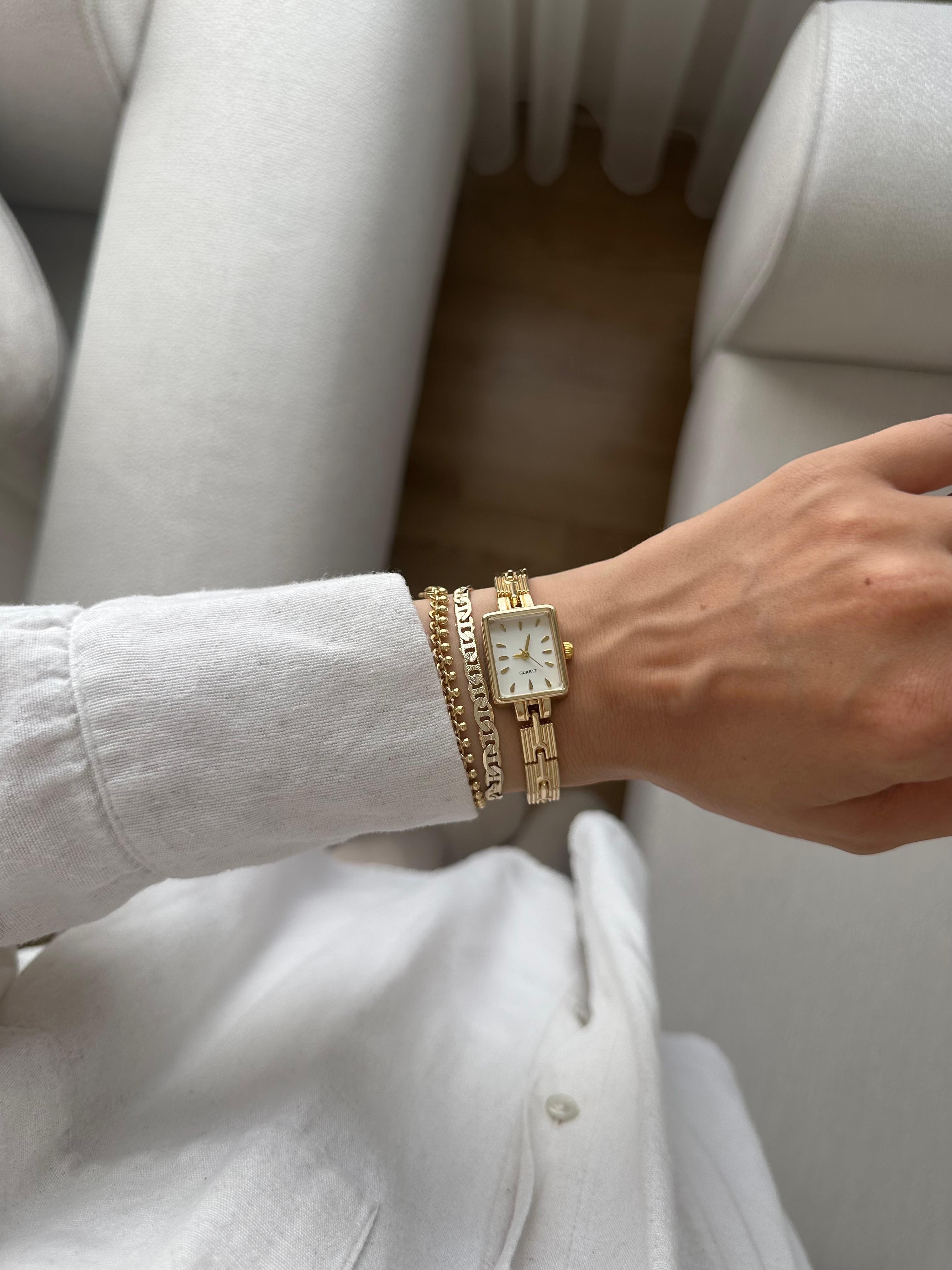 Axel Model Saat Ve Bileklik Seti - Gold