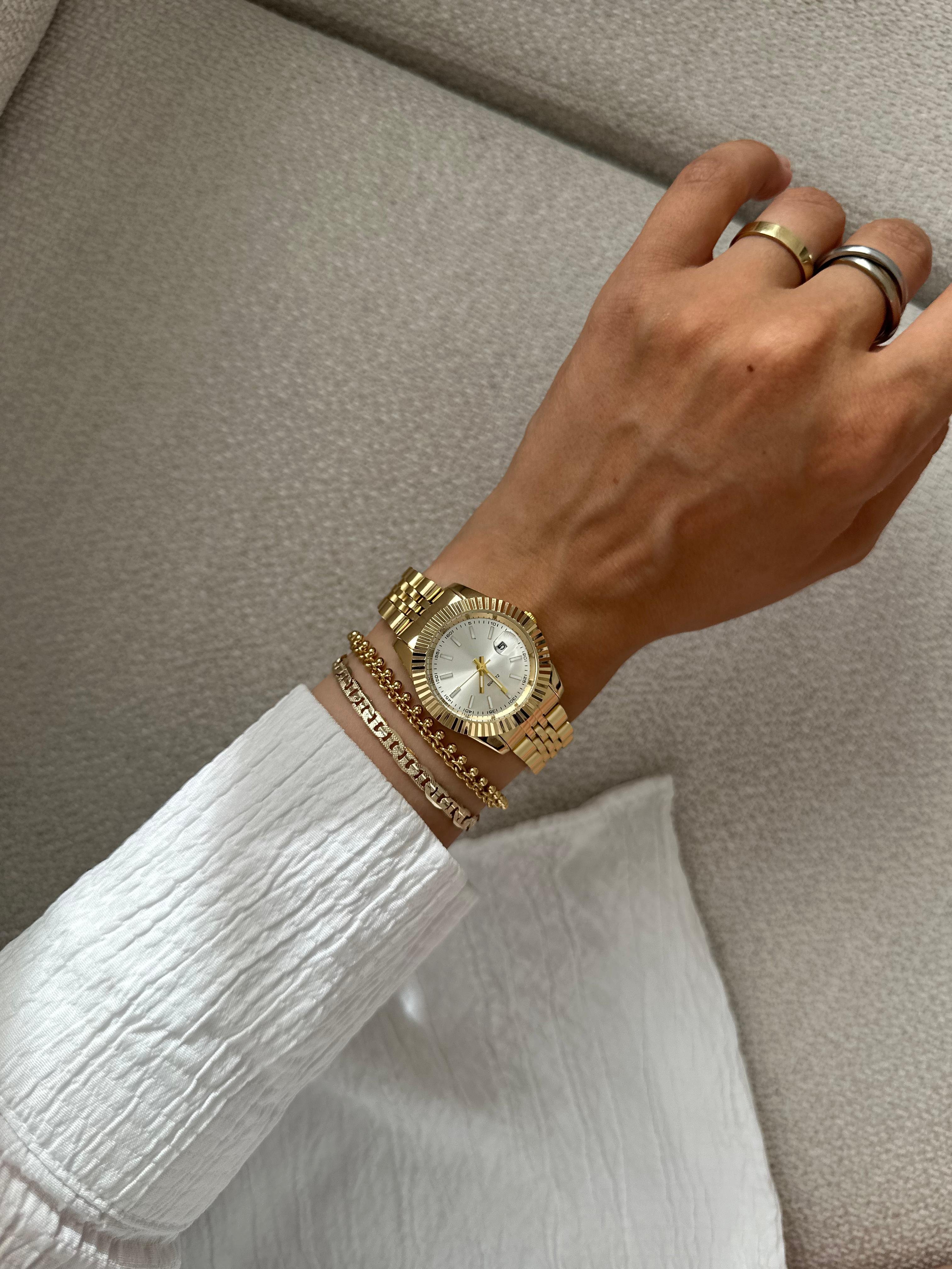 Betty Model Saat Ve Bileklik Seti - Gold Beyaz