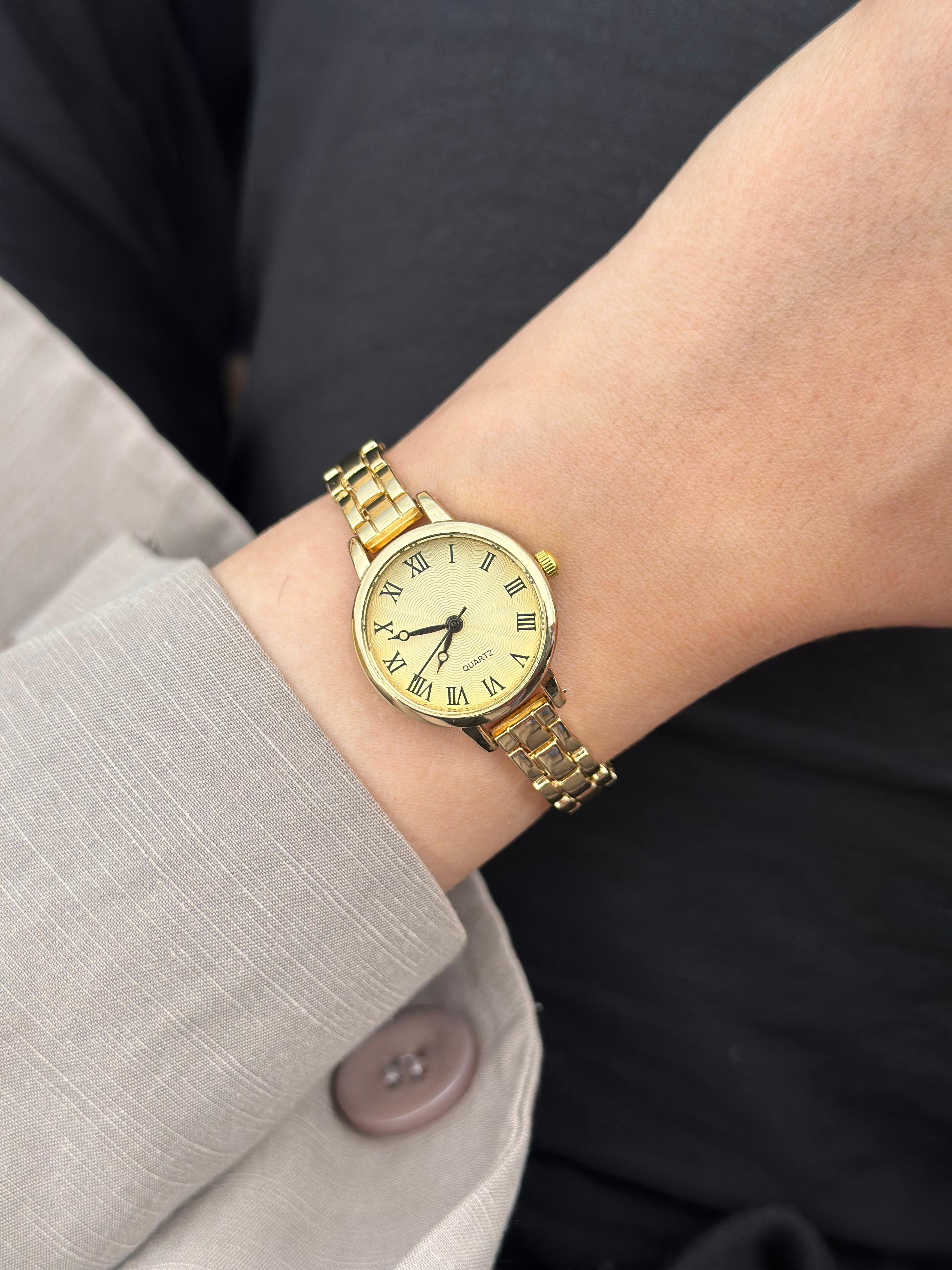 Anabel Model - Gold