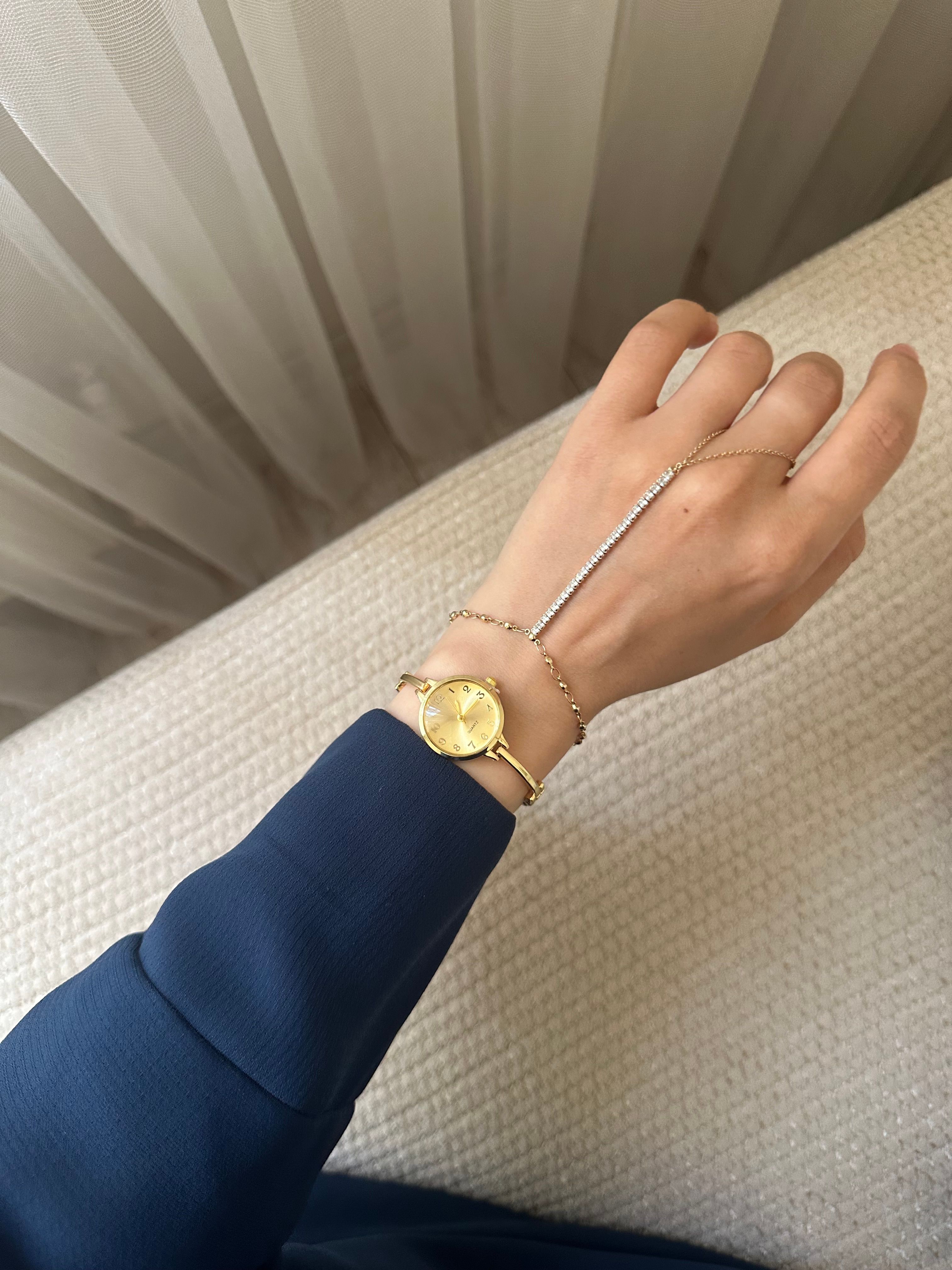 Vanessa Model Saat Ve Şahmeran Bileklik Seti 