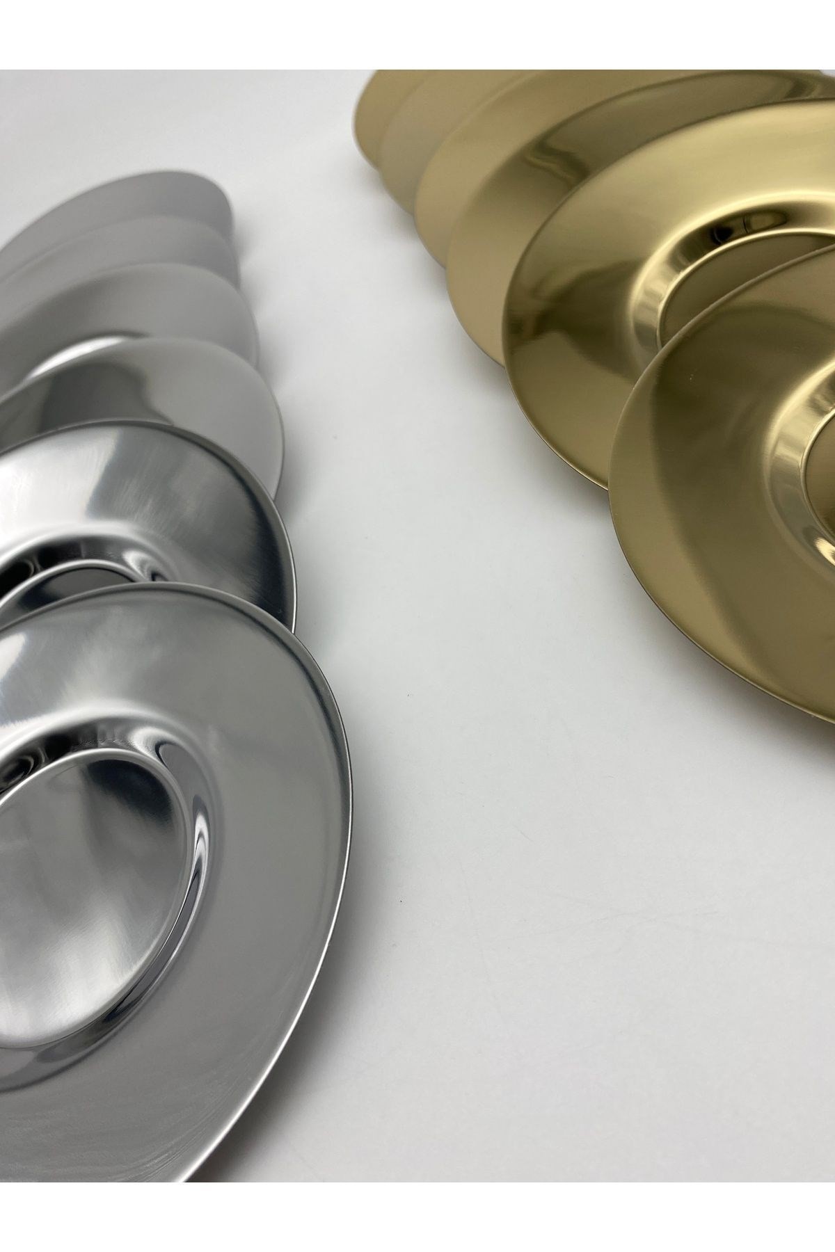 12'li Gold ve Gümüş Paslanmaz Çelik Çay Tabağı Seti PASCT01