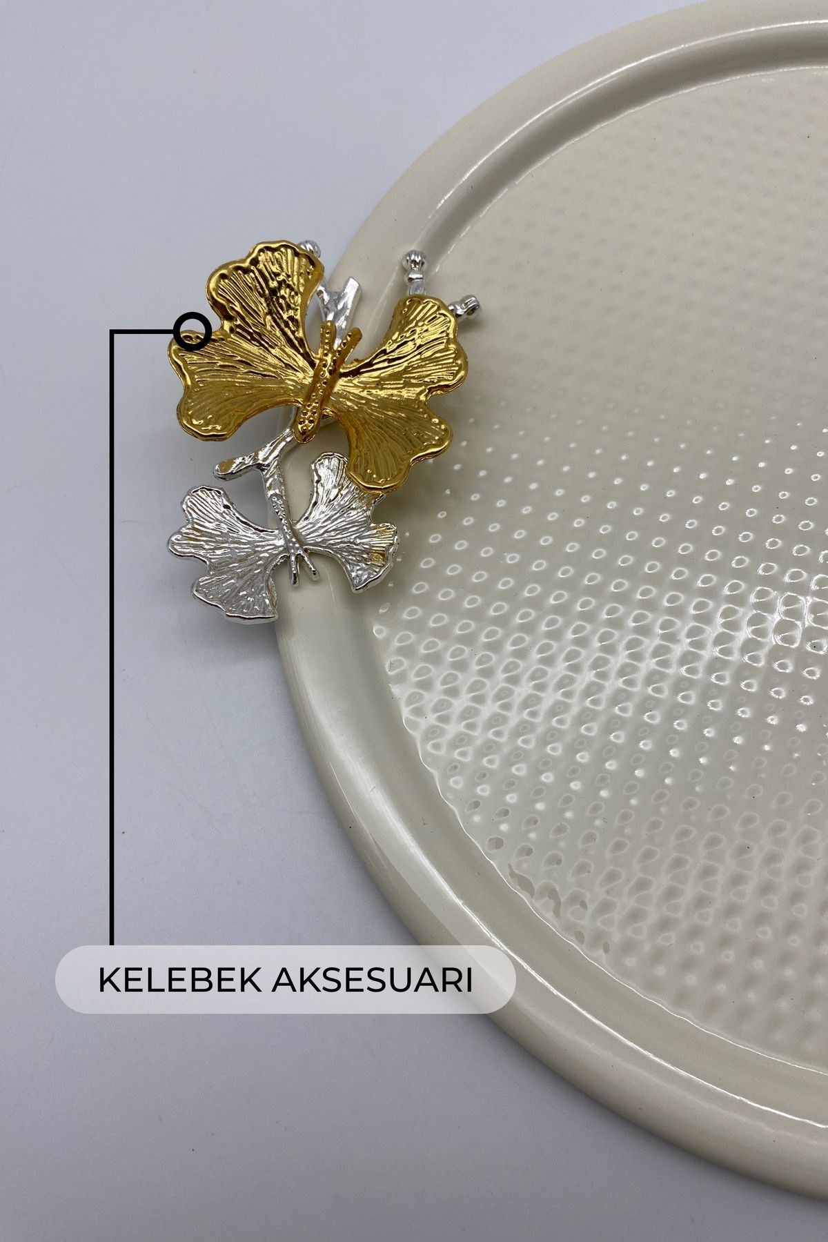 3'lü Kelebekli Yuvarlak Krem Çay ve Kahve Sunum Tepsisi, Dekoratif Servis Tepsisi 22cm Tek kişilik