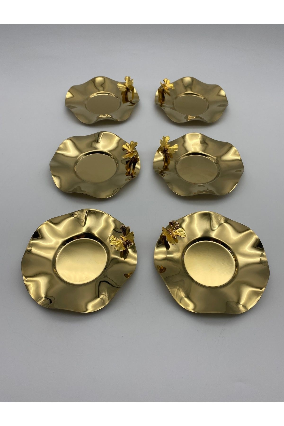 6'lı Kelebekli Gold Dalgalı Model Paslanmaz Çelik Çay Tabağı, Fincan ve Kupa Altlığı