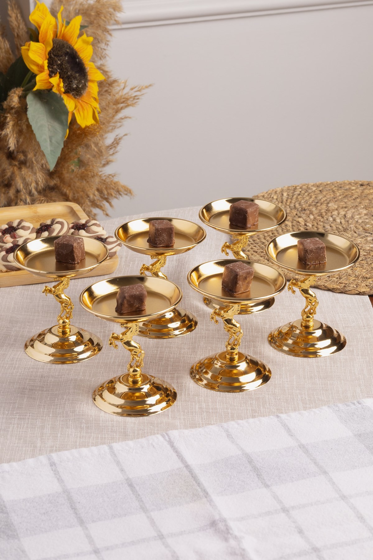 6'lı Atlı Gold Lokumluk, Çay ve Kahve Yanı Sunumluk, Metal Şekerlik, Makaronluk