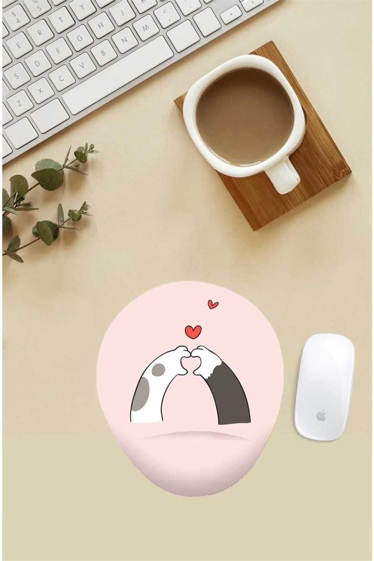 Kalp Yapan Kedi Patileri Desenli Bilek Destekli Mouse Pad