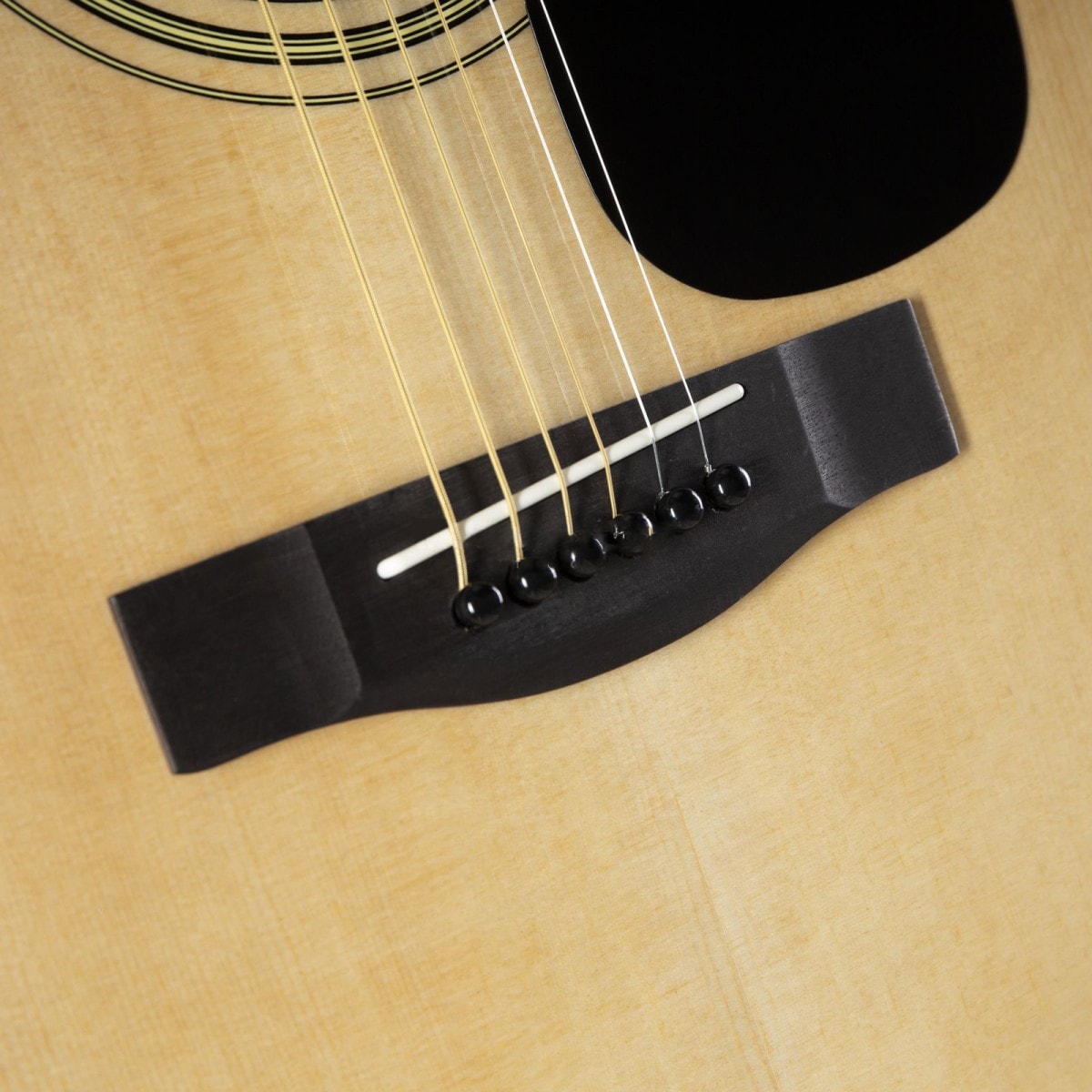 Yamaha F30