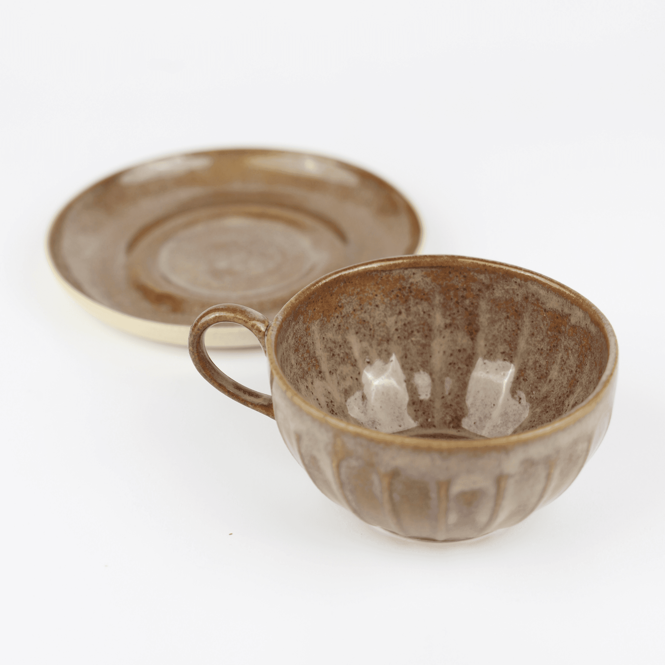 " Shell " Stoneware Fincan 