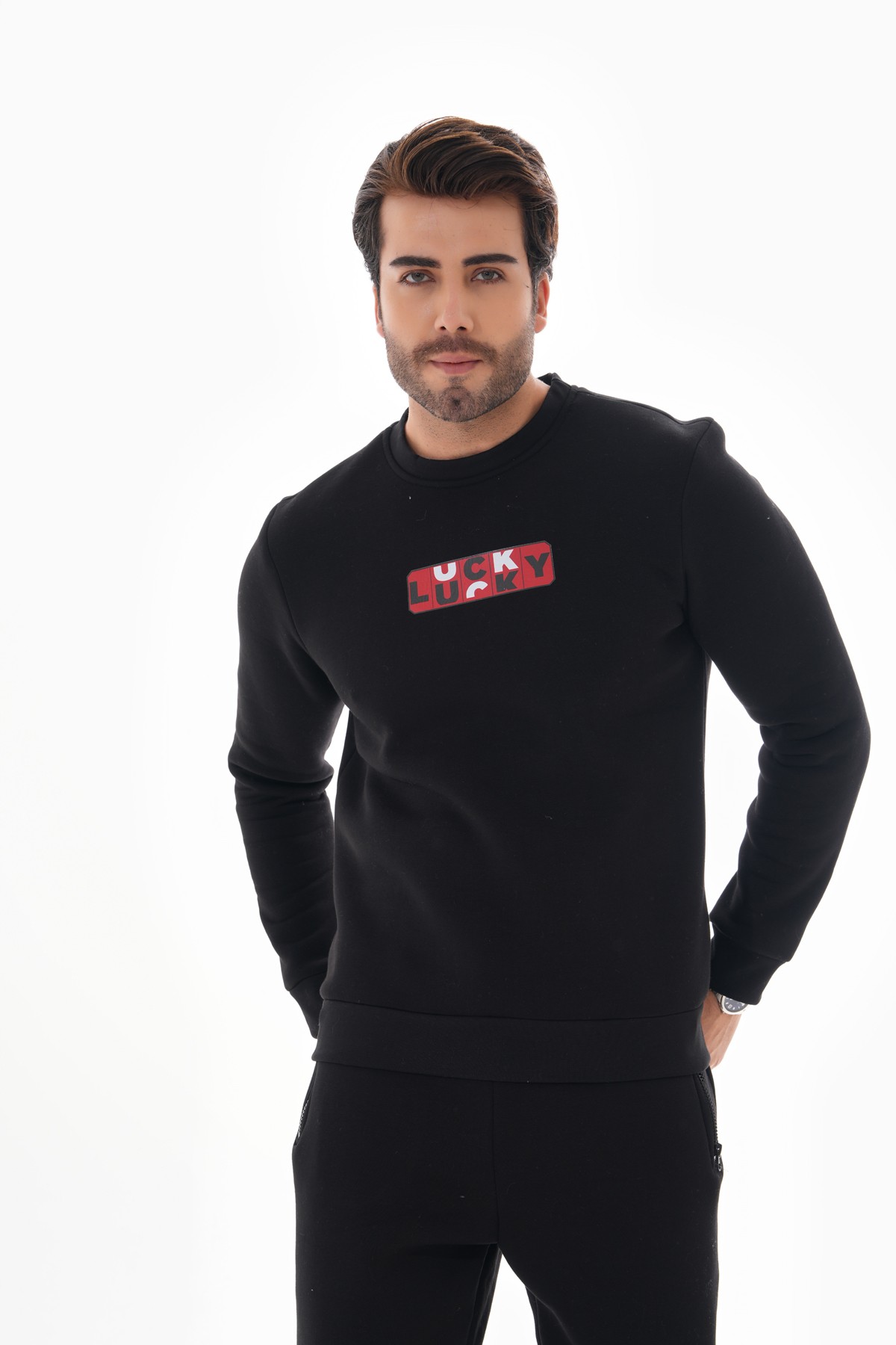 ‘Lucky’ Baskılı Sıfır Yaka Sweatshirt