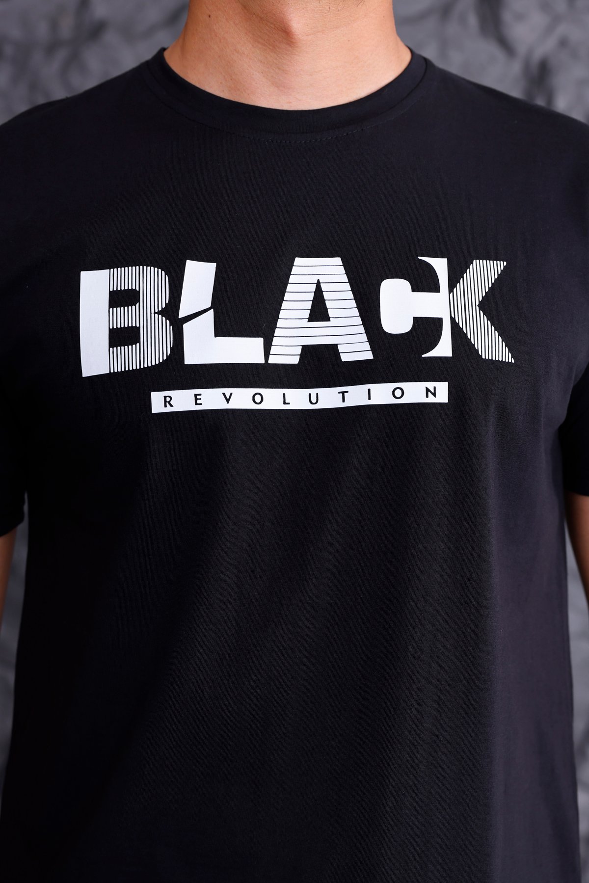 'Black Revolution' Baskılı Basic T-shirt