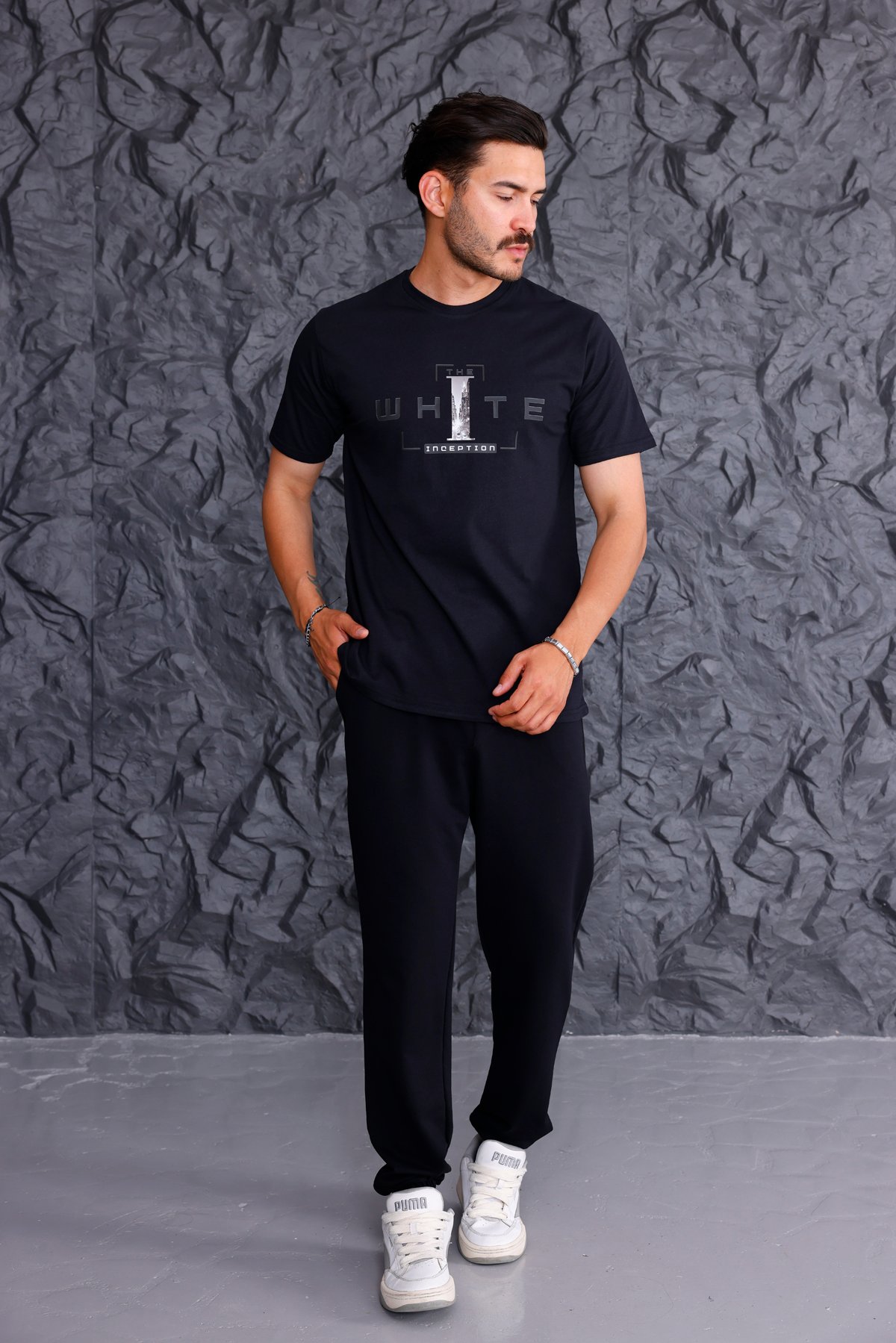 'The White Inception' Baskılı Basic T-shirt