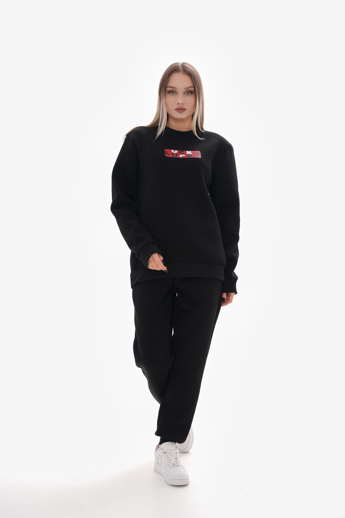 ‘Lucky’ Baskılı Sıfır Yaka Sweatshirt