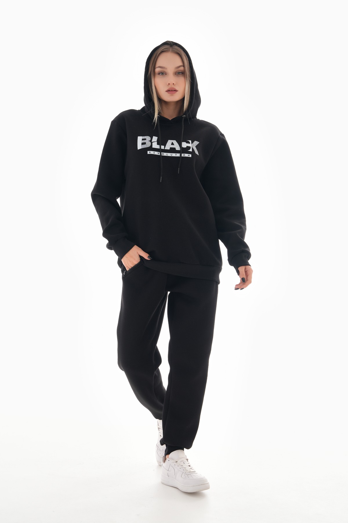 'Black Revolution' Baskılı Kapüşonlu Sweatshirt