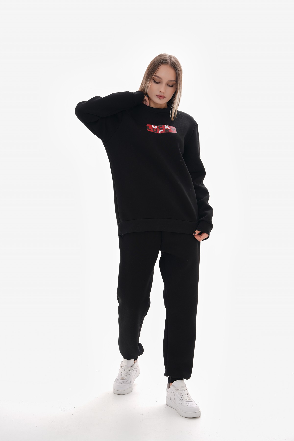 ‘Lucky’ Baskılı Sıfır Yaka Sweatshirt