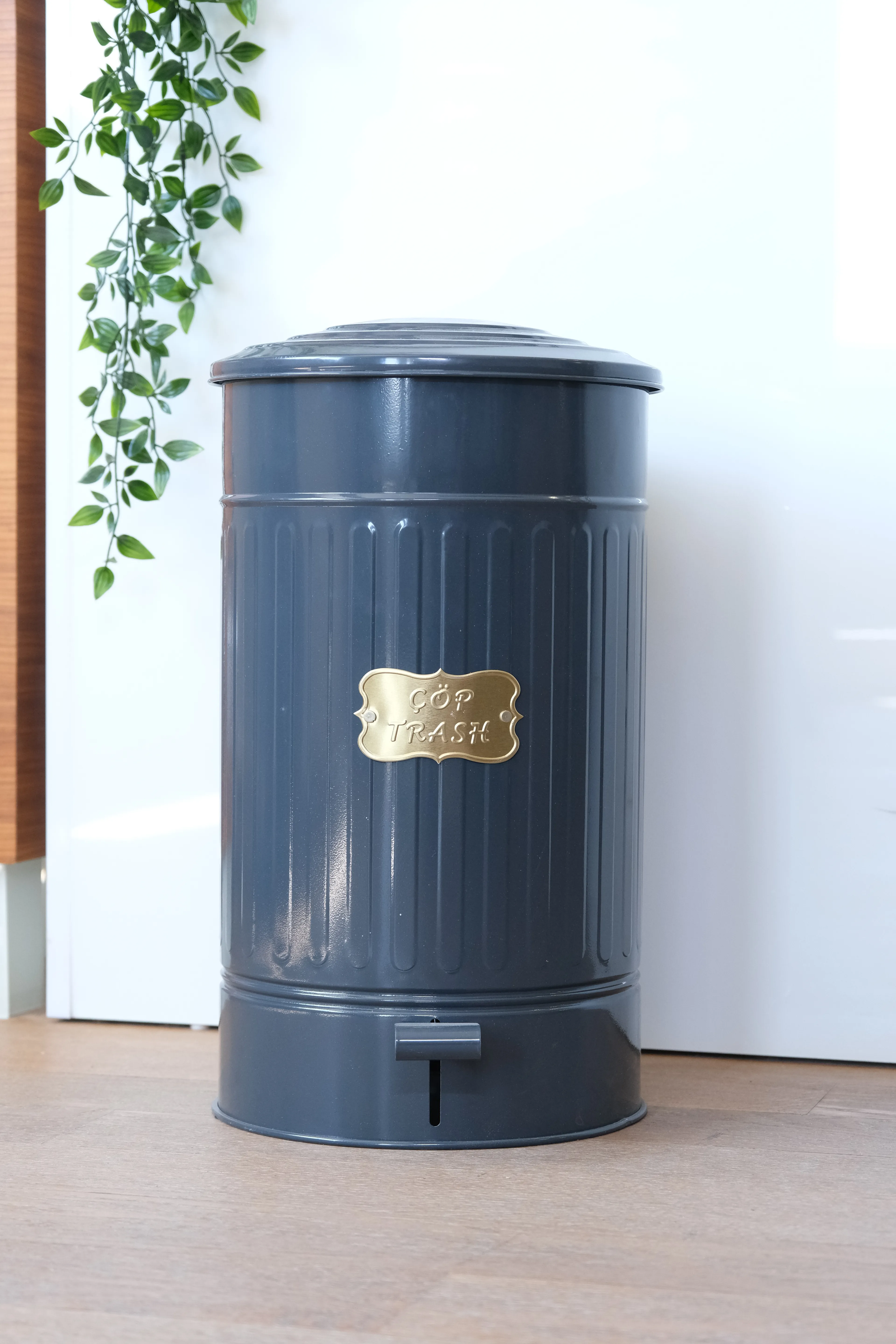 30 Litrelik Çöp Kovası - Antrasit