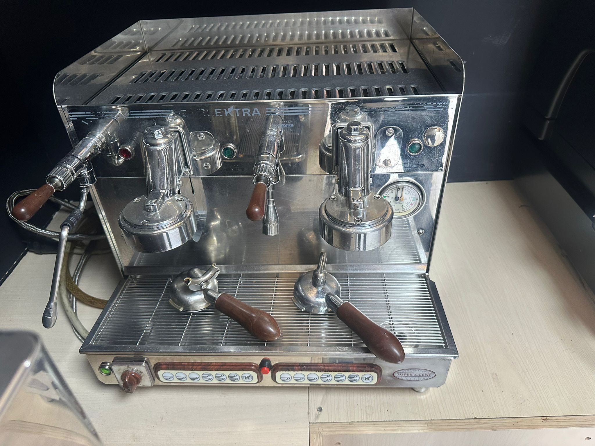 Elektra Espresso Makinesi Çift Grup-2 Gruplu, Yarı Otomatik, 10.5 L, 2900/3700 W