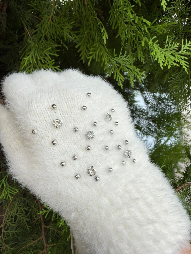 Üzeri Taşlı İçi Kürklü Tüylü Eldiven - Ekru