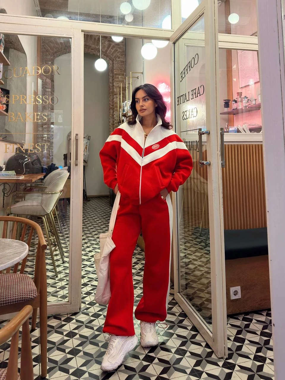 Şerit Detaylı Şardonlu Takım