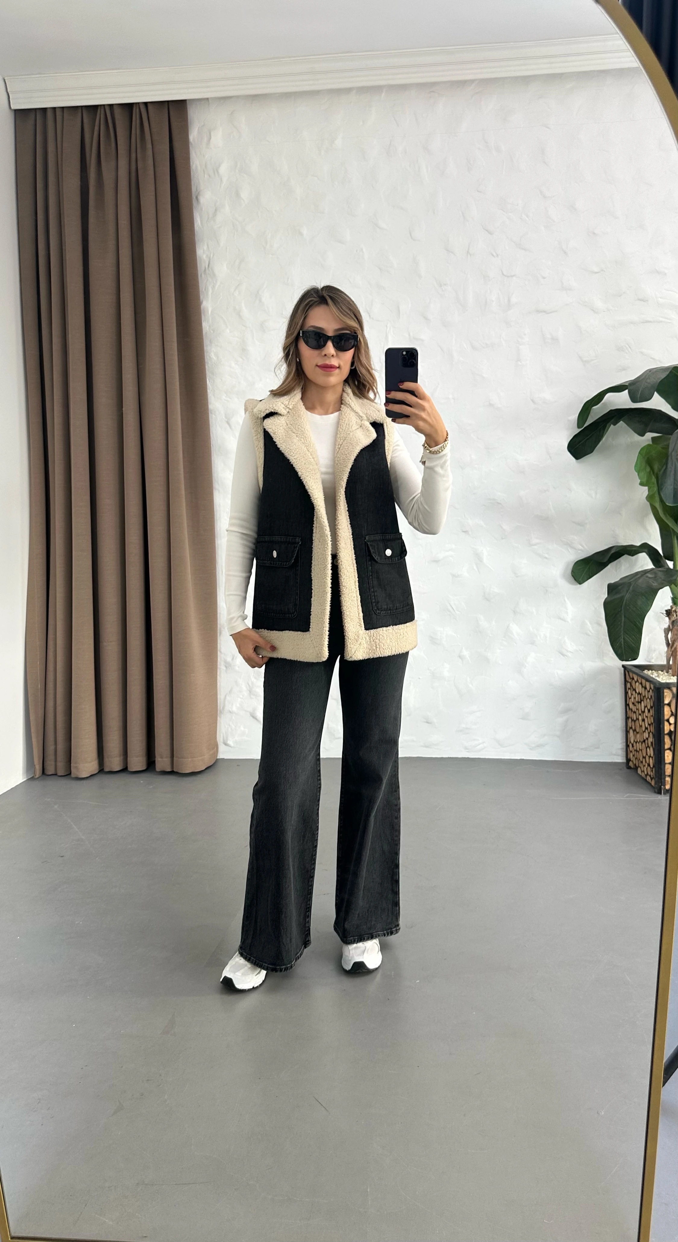 İçi Kürklü Cep Detaylı Yelek