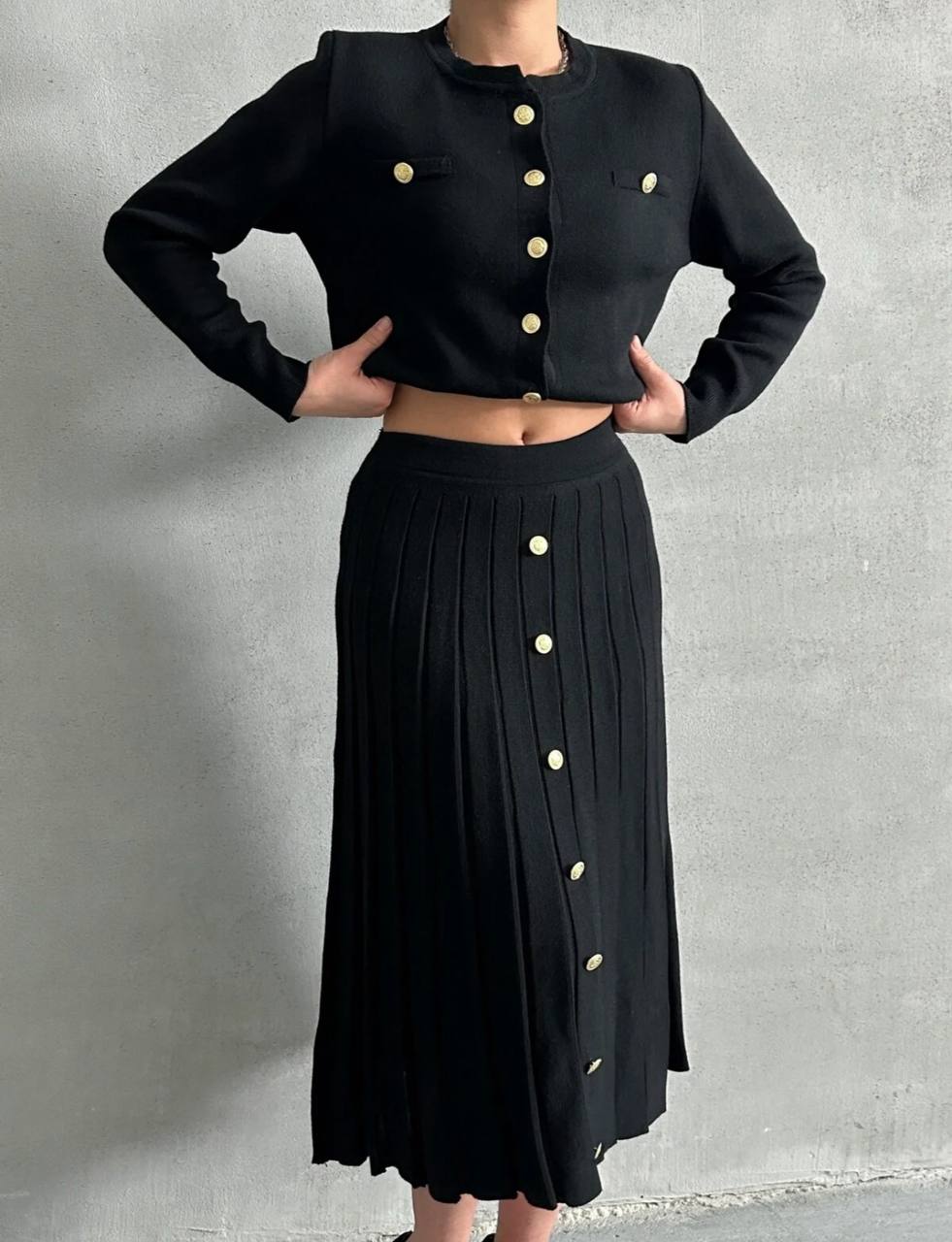 Düğmeli Pileli Triko Etekli Takım