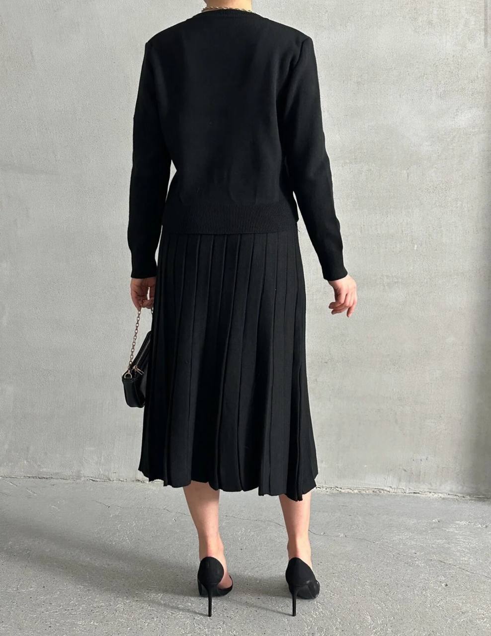 Düğmeli Pileli Triko Etekli Takım