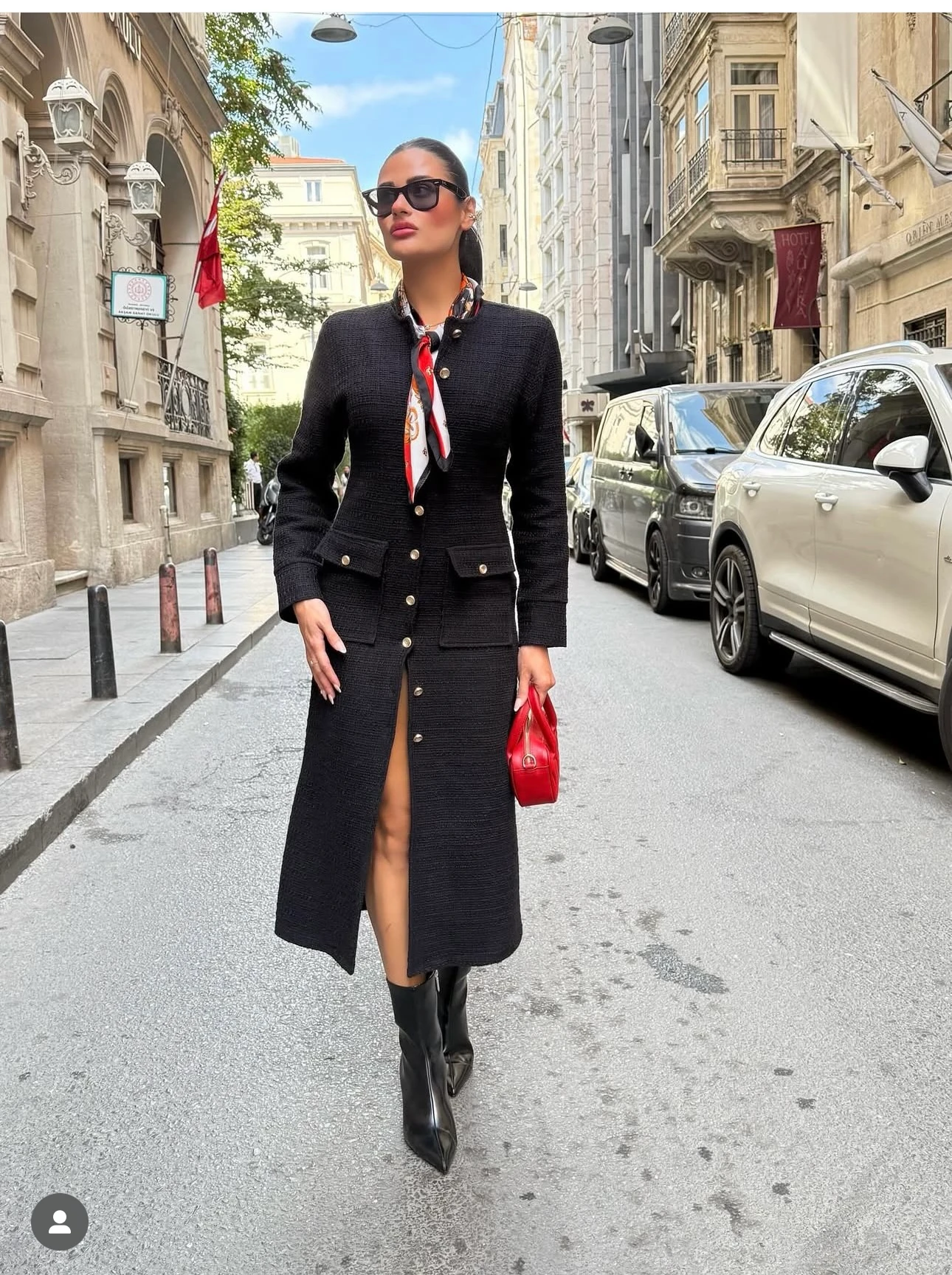 Tasarım Tüvit Düğmeli Elbise