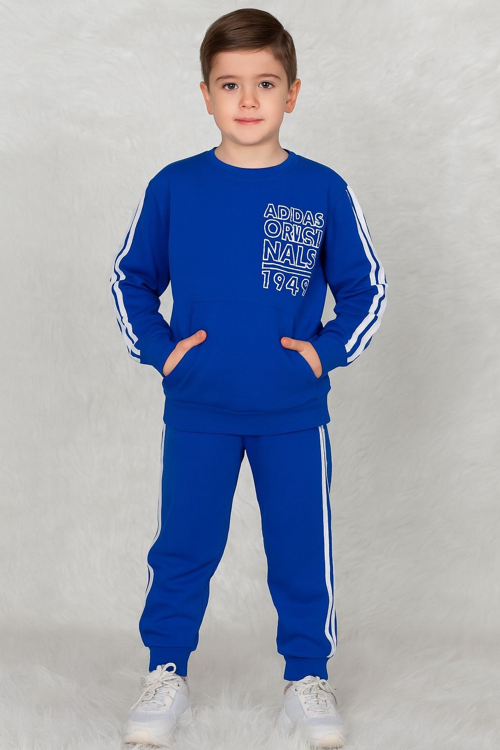ŞERİİTLİ MEVSİMLİK ERKEK TAKIM