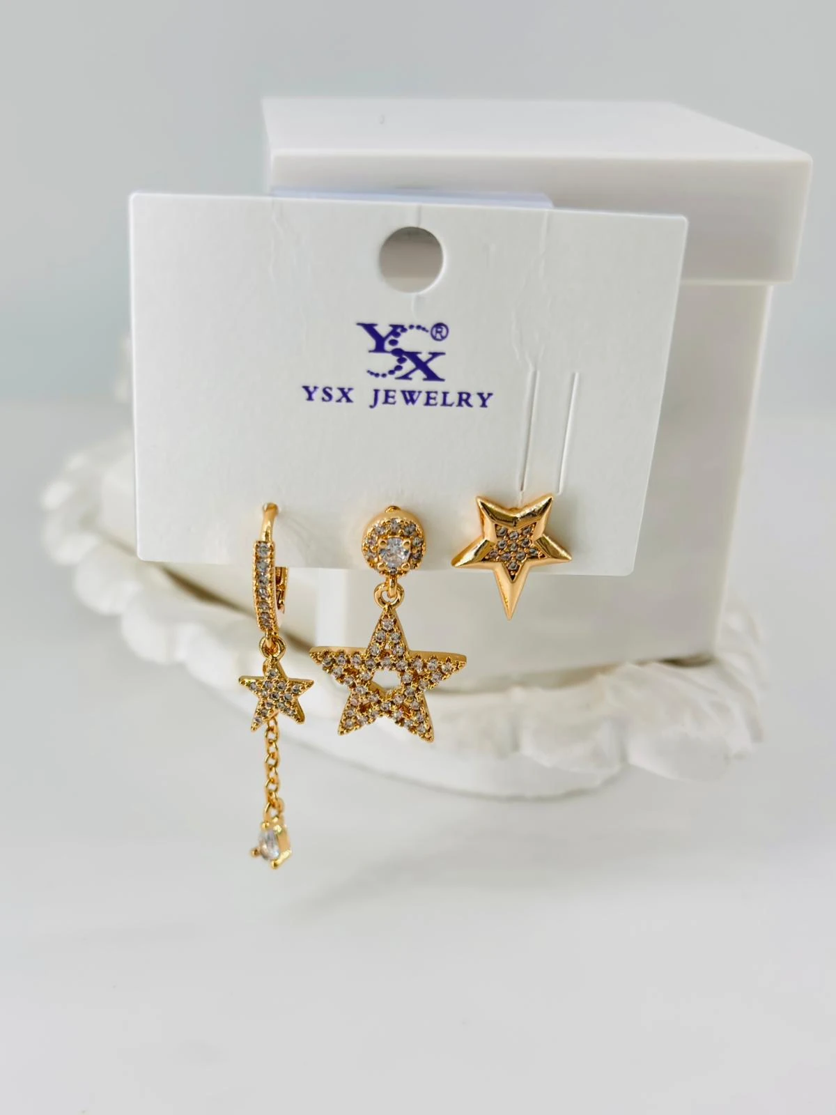 ZİRKON TAŞLI ÜÇLÜ KOMBİN KÜPE 