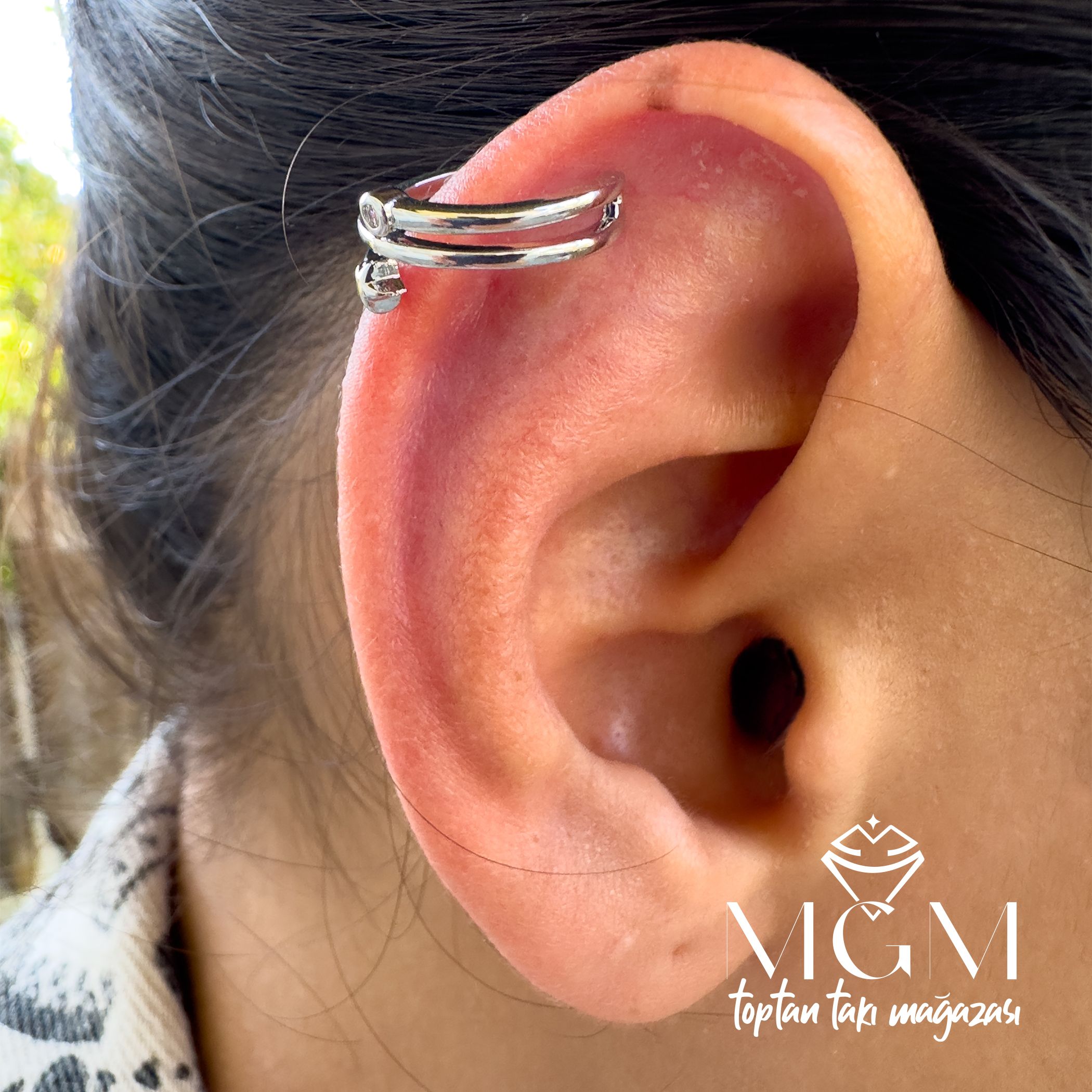 KIKIRDAK KÜPESİ EARCUFF