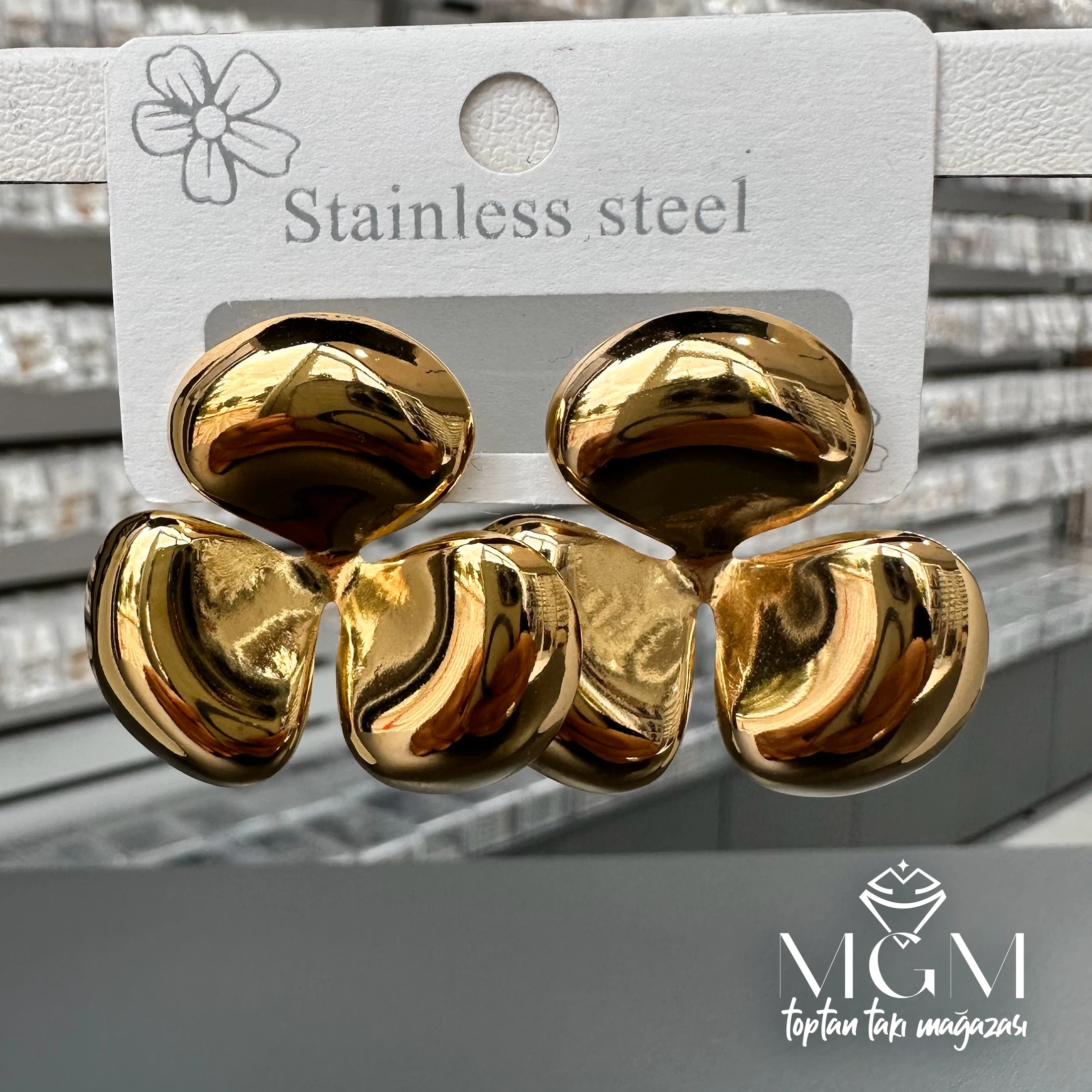 TAŞSIZ GOLD KAPLAMA KÜPE