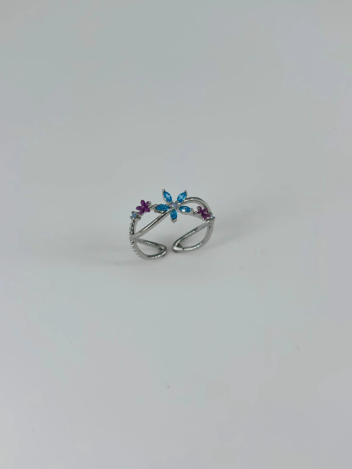 RODYUM KAPLAMA ZİRKON TAŞLI YÜZÜK 