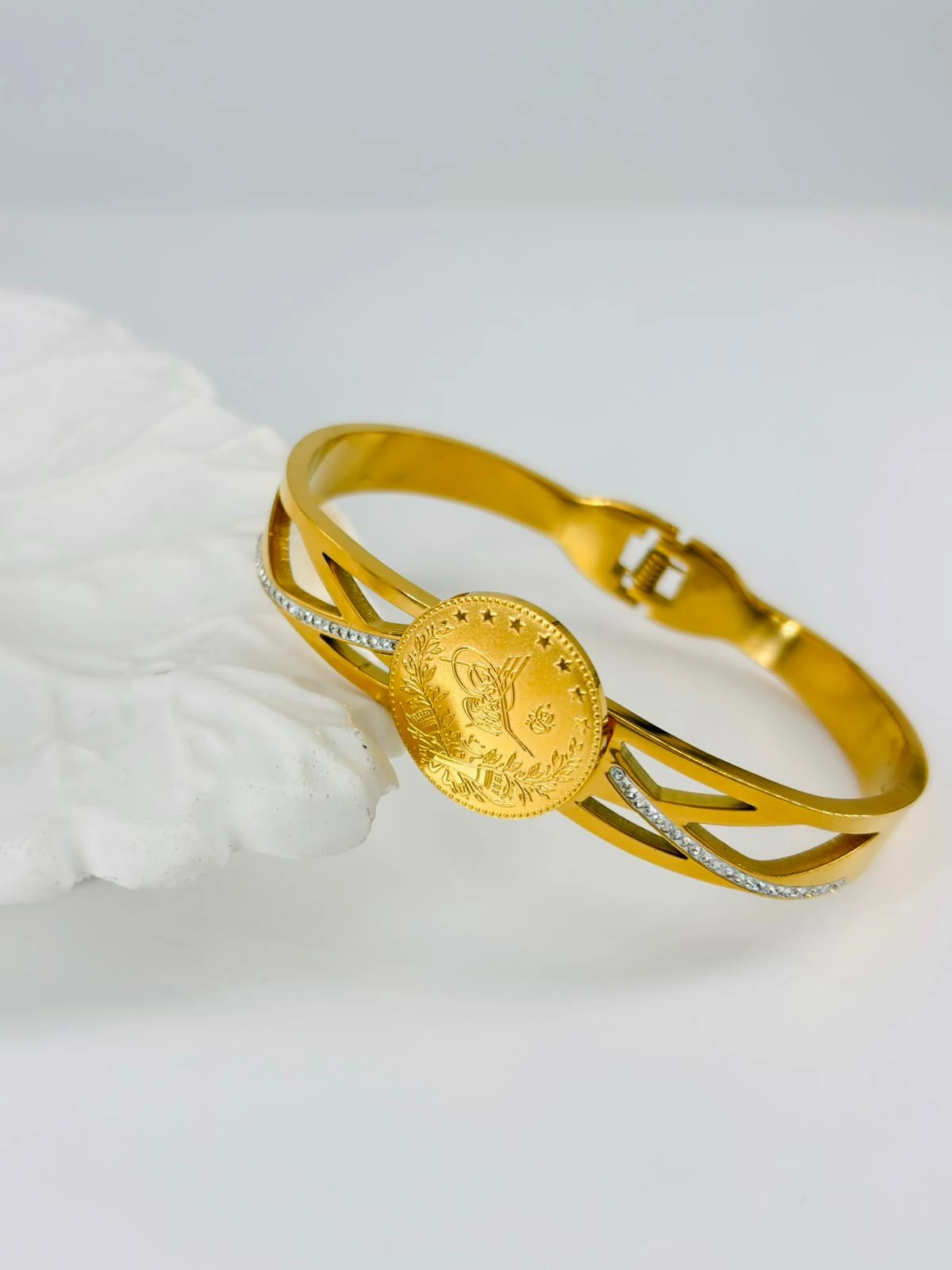 ÇELİK ÇEYREKLİK KELEPÇE 