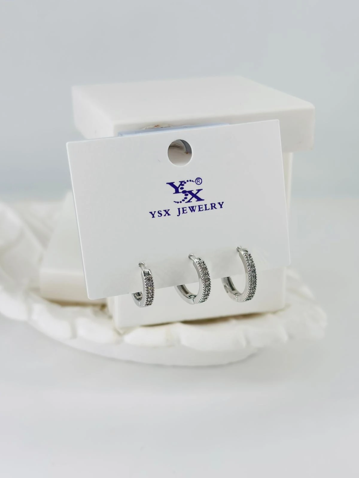 ZİRKON TAŞLI ÜÇLÜ KOMBİN KÜPE 