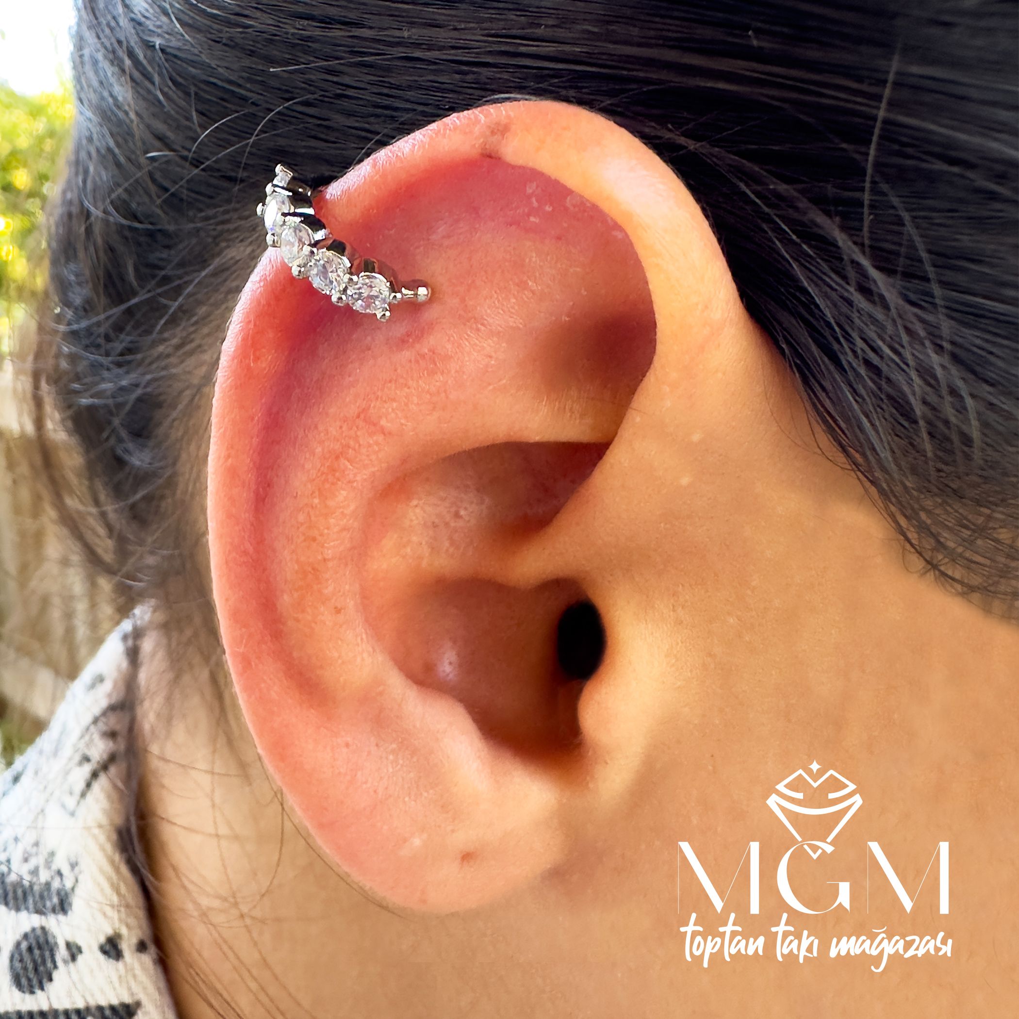 KIKIRDAK KÜPESİ EARCUFF