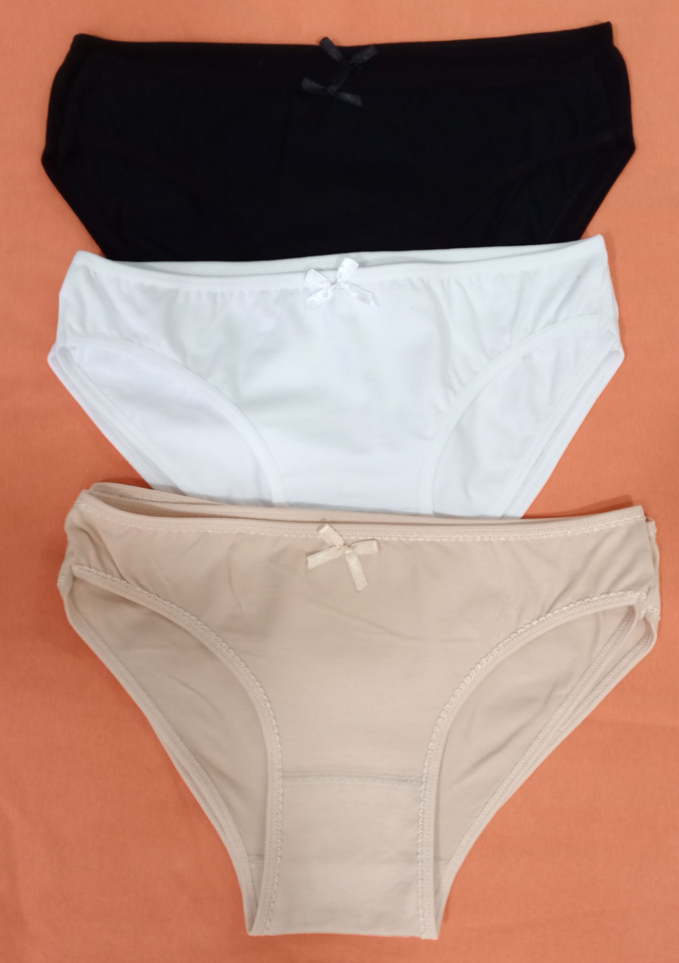 Bikini Model 3 Renk Set Külot _ 6'lı Paket