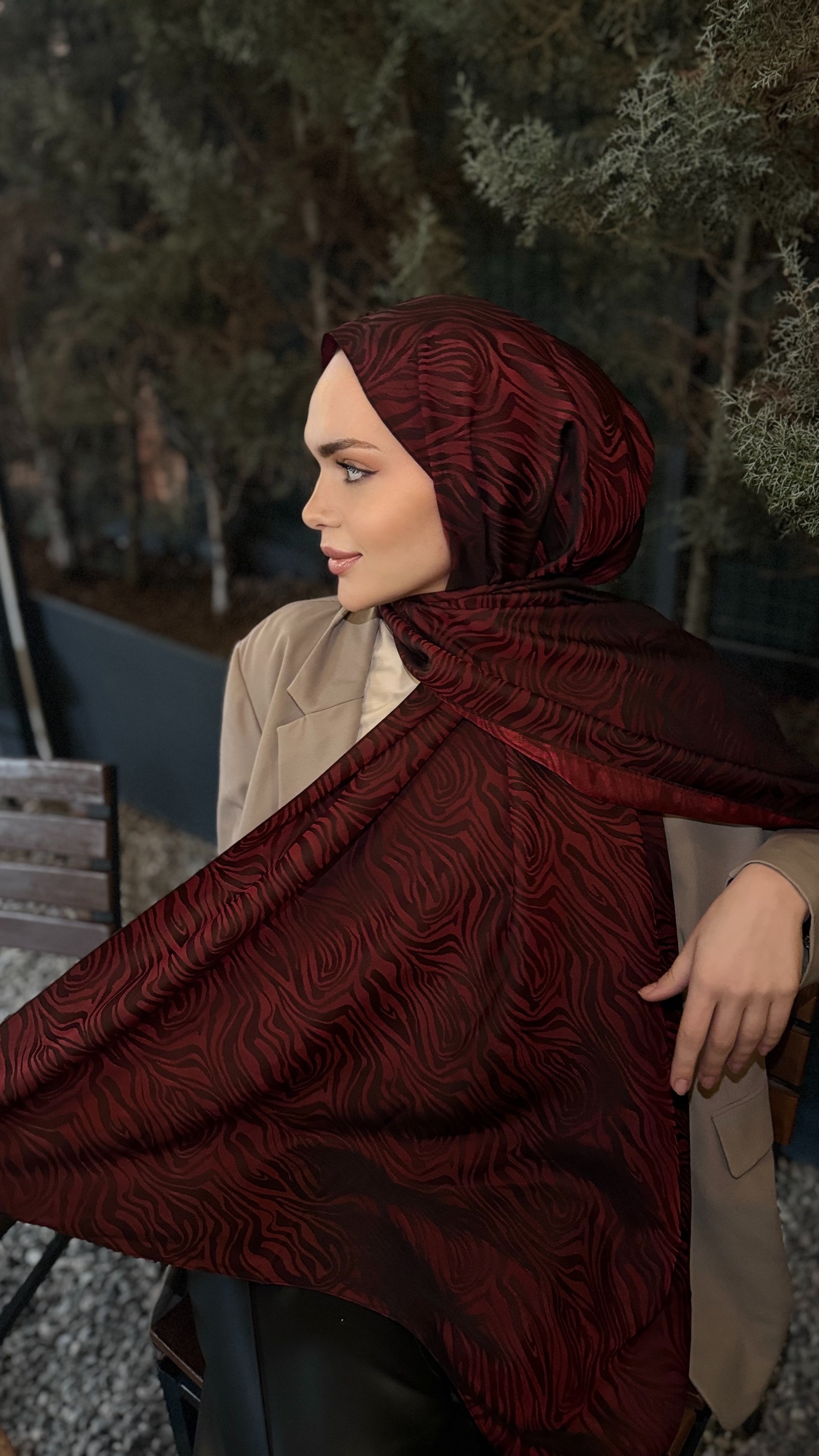 Bordo Zebra Çift Taraflı Vual Jakar Şal