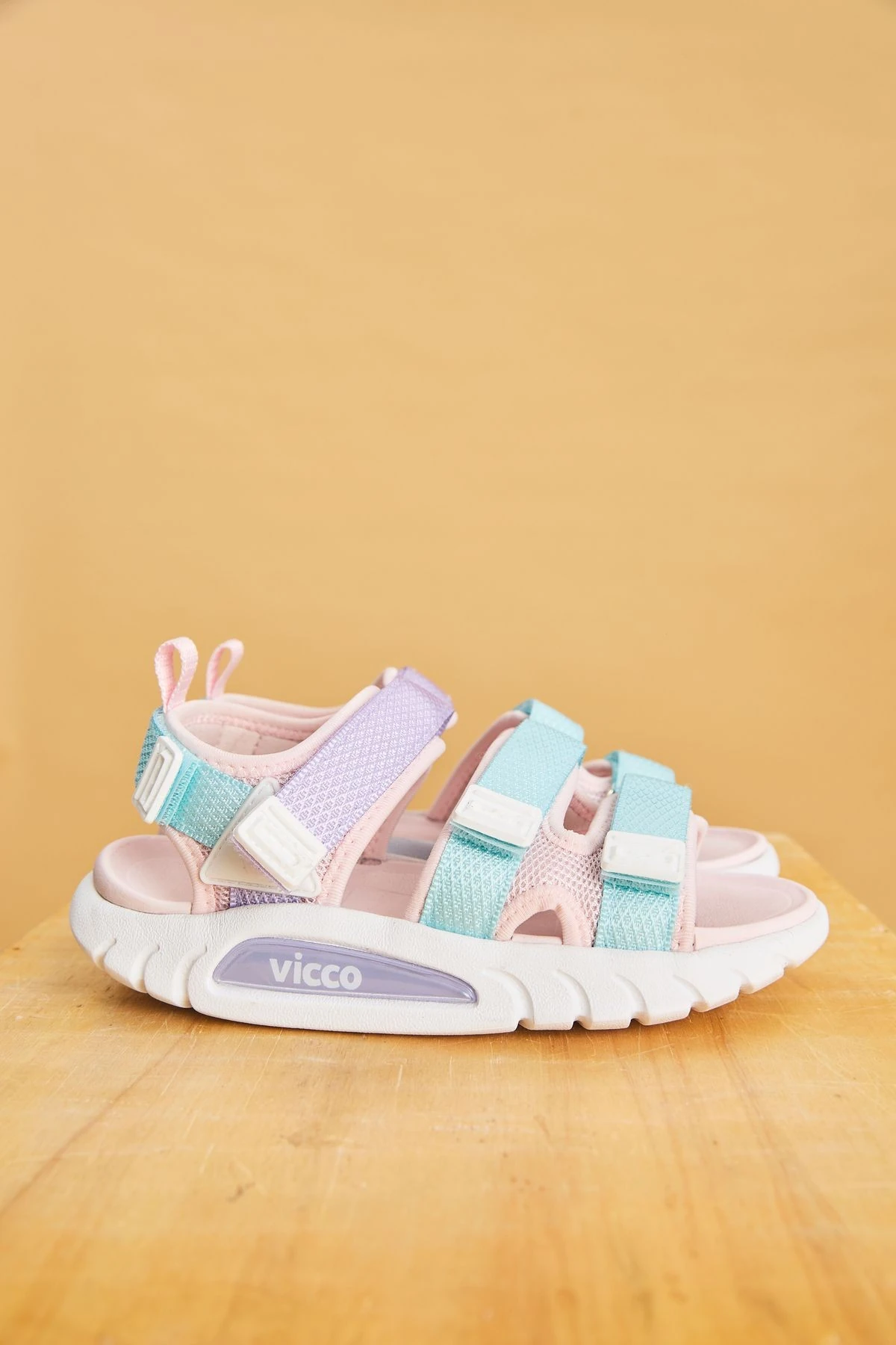 Cube Hafif Kız Çocuk Pudra Sandalet