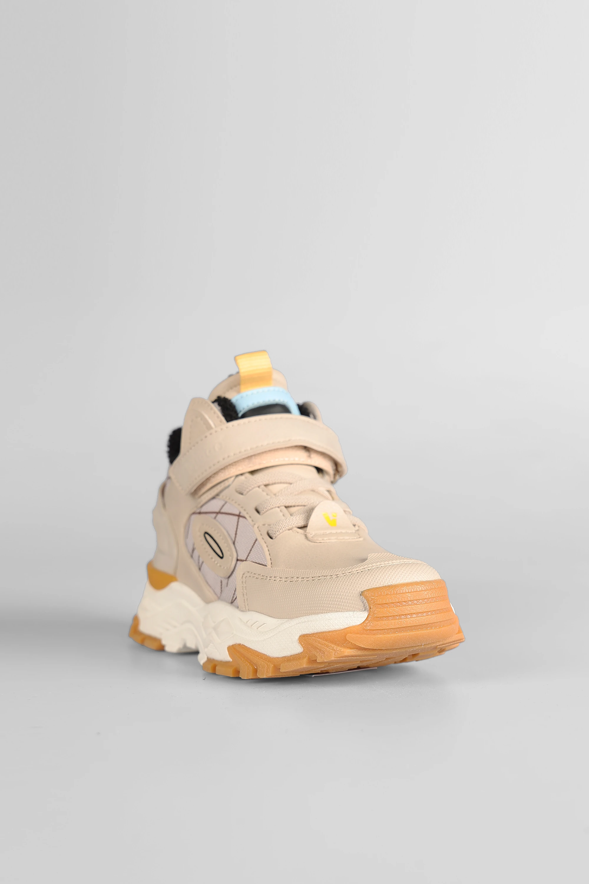 Tura Kürklü Outdoor Bot