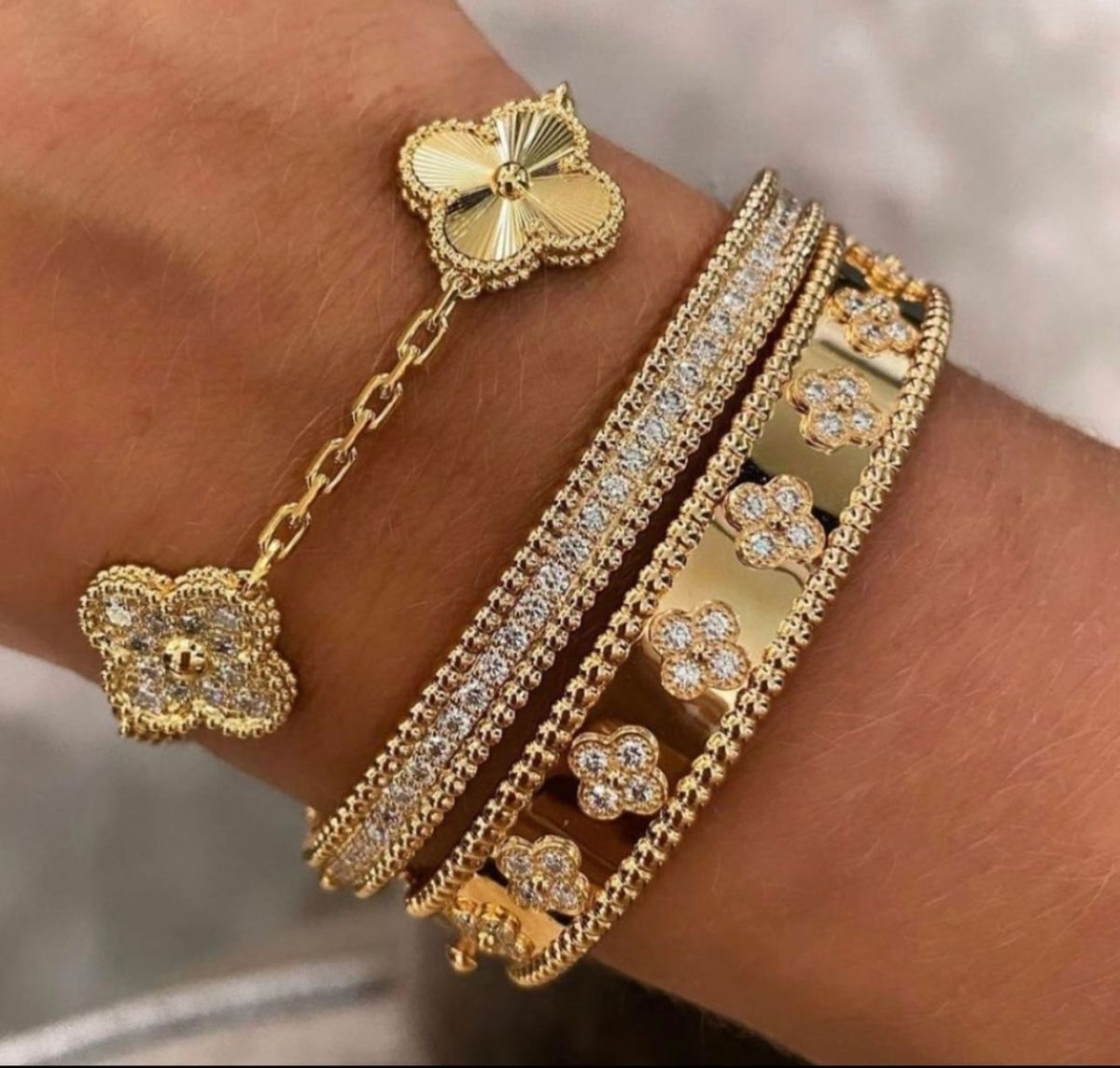 Van Cleef Parlak 5 Motif Bileklik (İthal)
