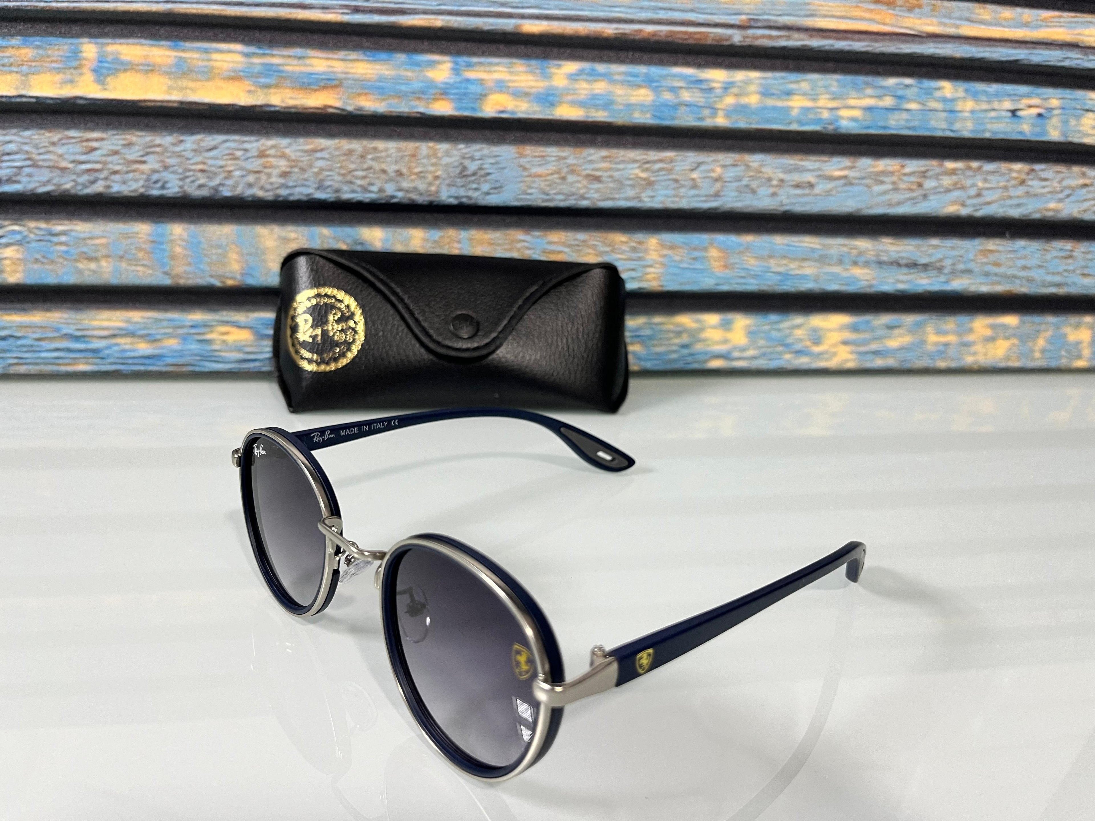 Ray-Ban Ferrari Erkek Güneş Gözlüğü