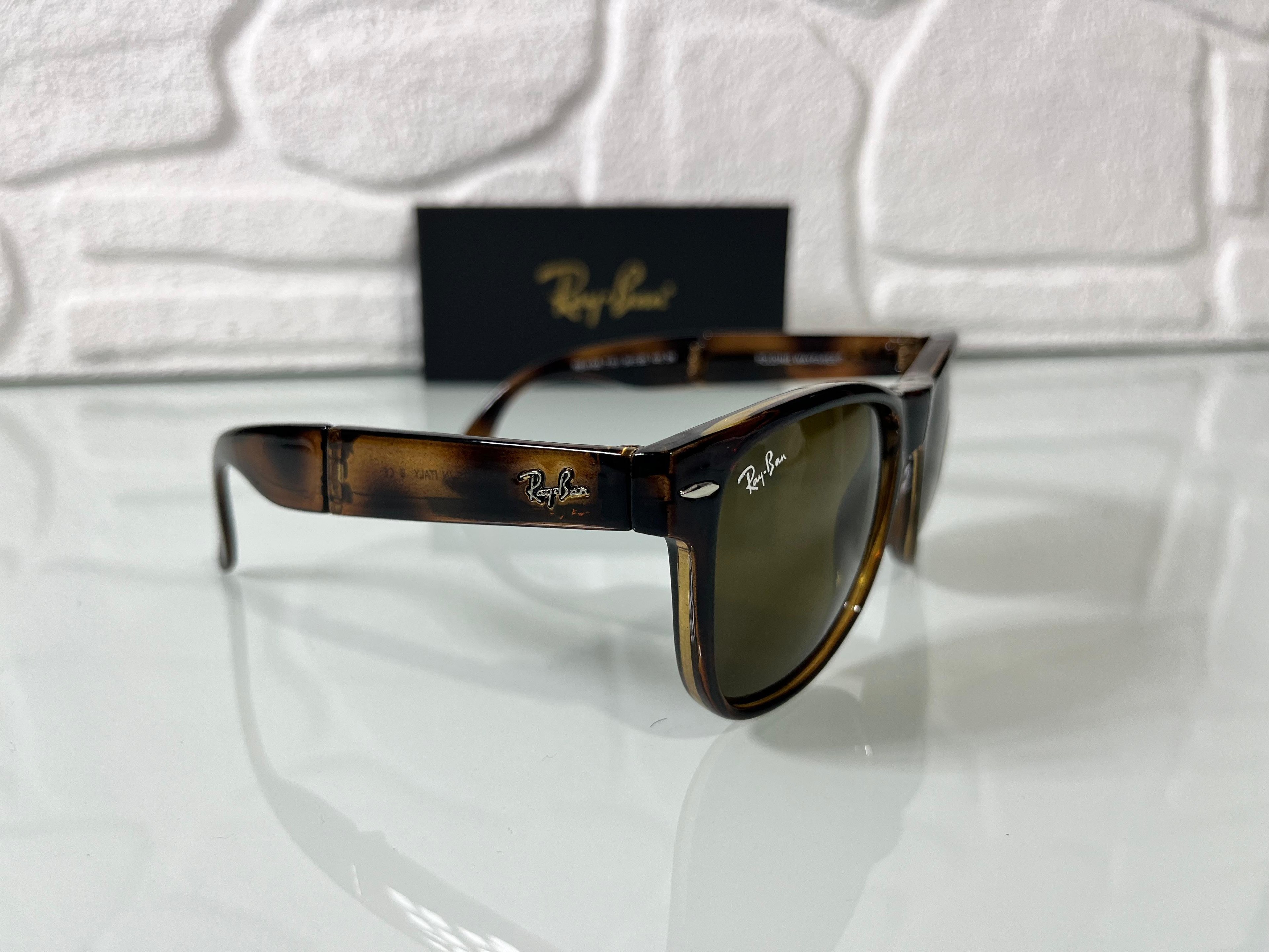 Ray-Ban Leopar Desenli Katlanılabilir Erkek Güneş Gözlüğü