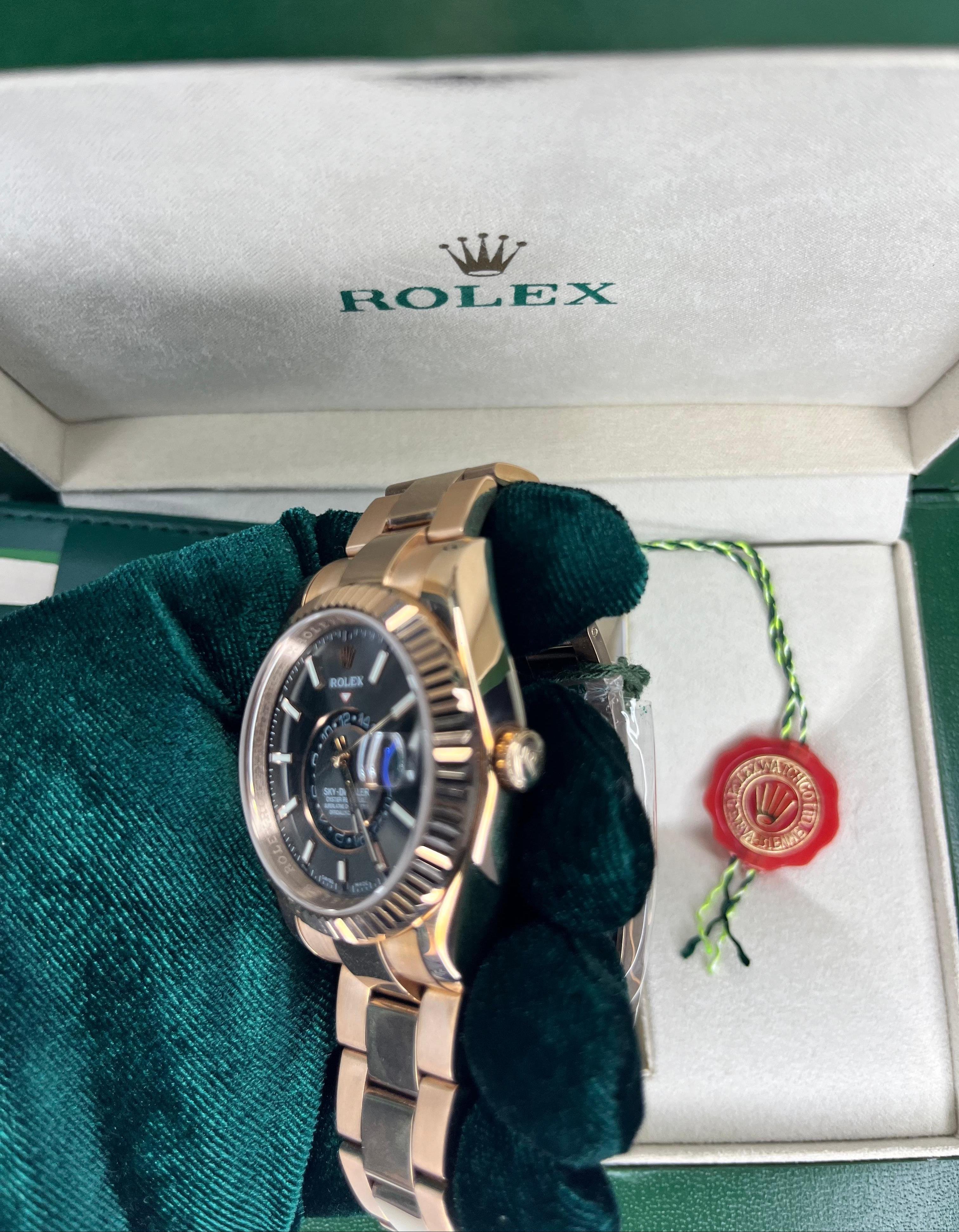 Rolex Sky-Dweller Roze Golde Erkek Kol Saati