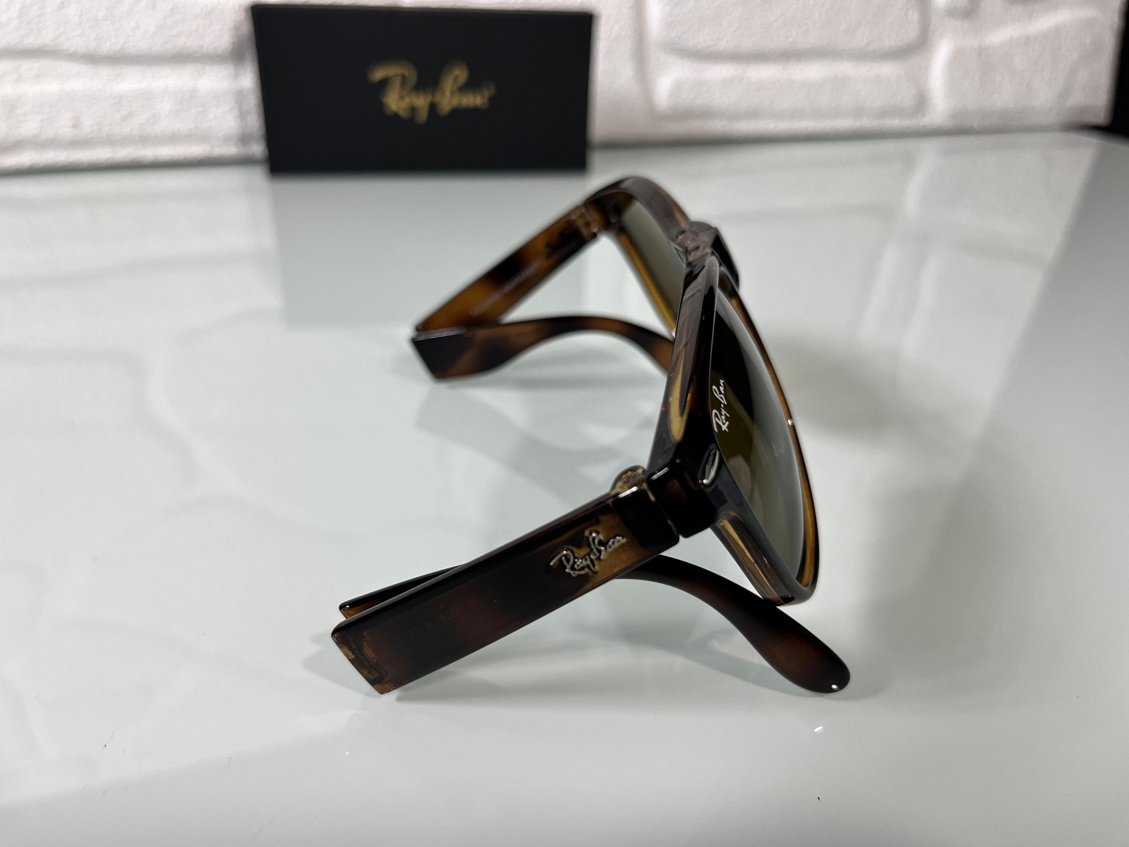 Ray-Ban Leopar Desenli Katlanılabilir Erkek Güneş Gözlüğü