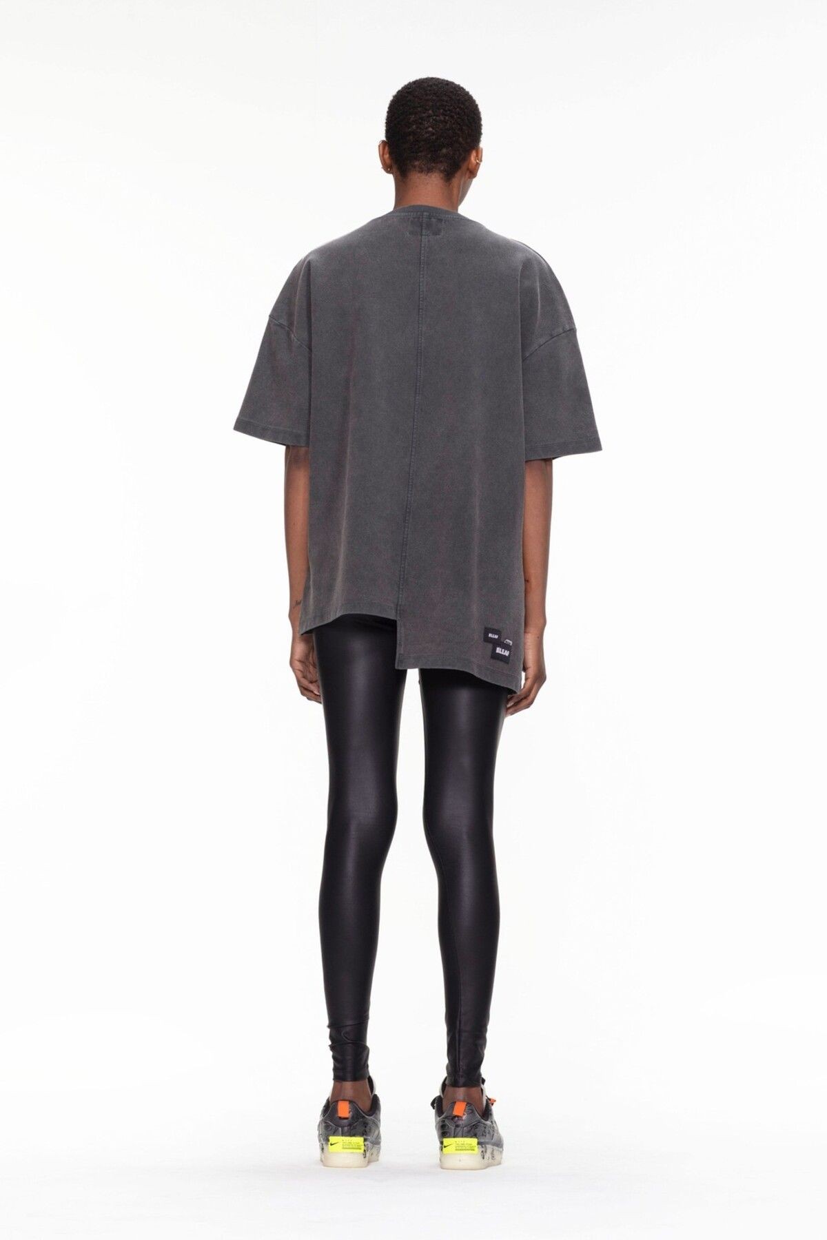 Oversize & Overcut T-Shirt